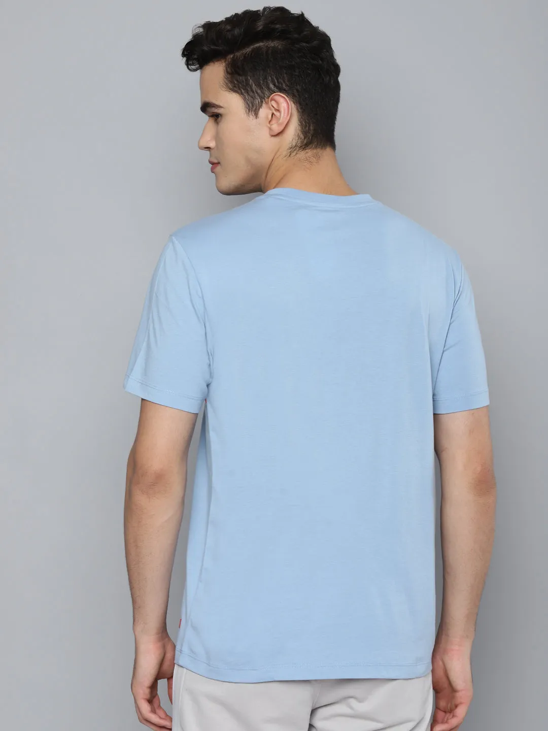 Champion Glow Alcis Men Blue White Colourblocked Slim Fit T-shirt