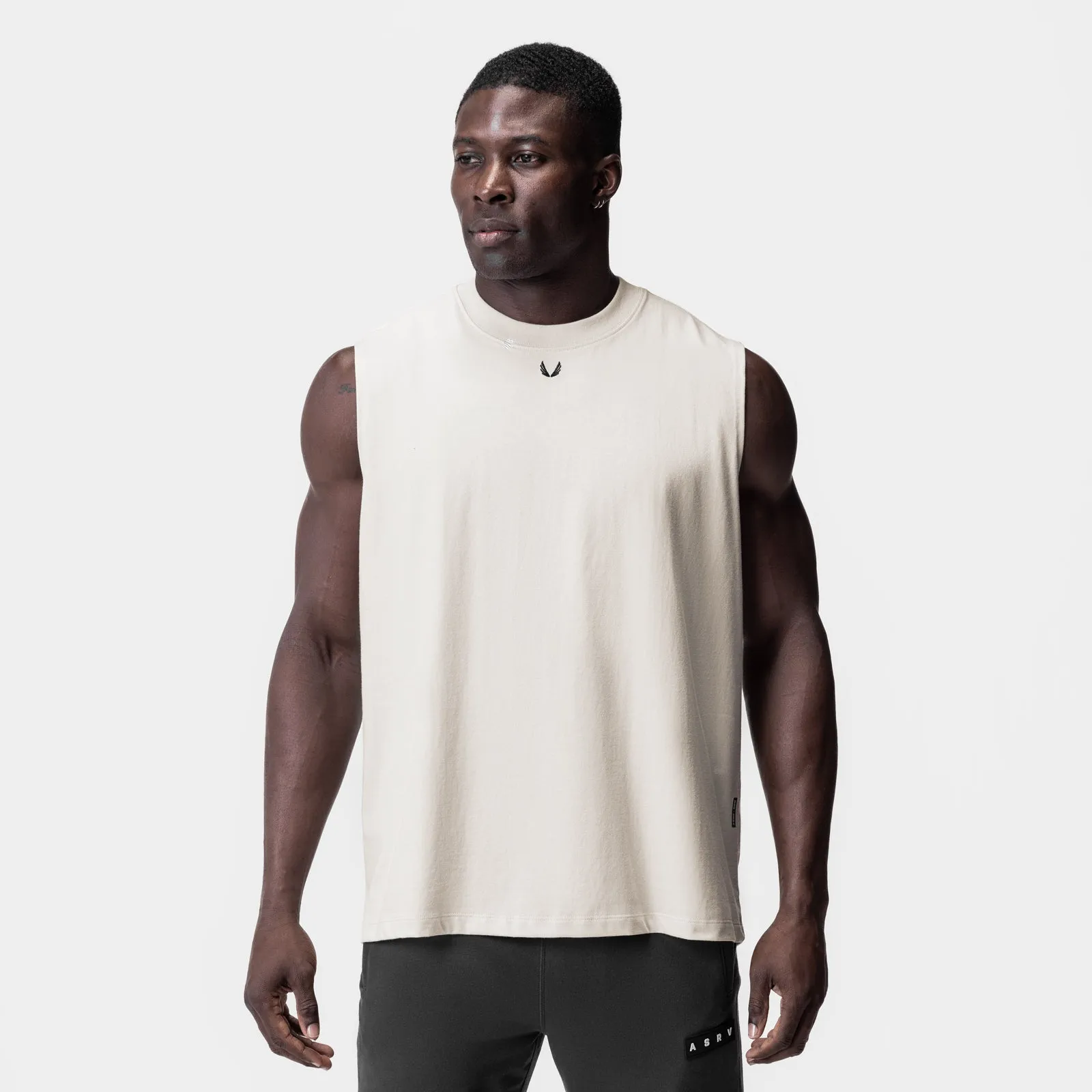 0807. Tech Essential? Relaxed Cutoff - Stone/Black "OTWR" long - lasting Moisture Lock Barrier Tech