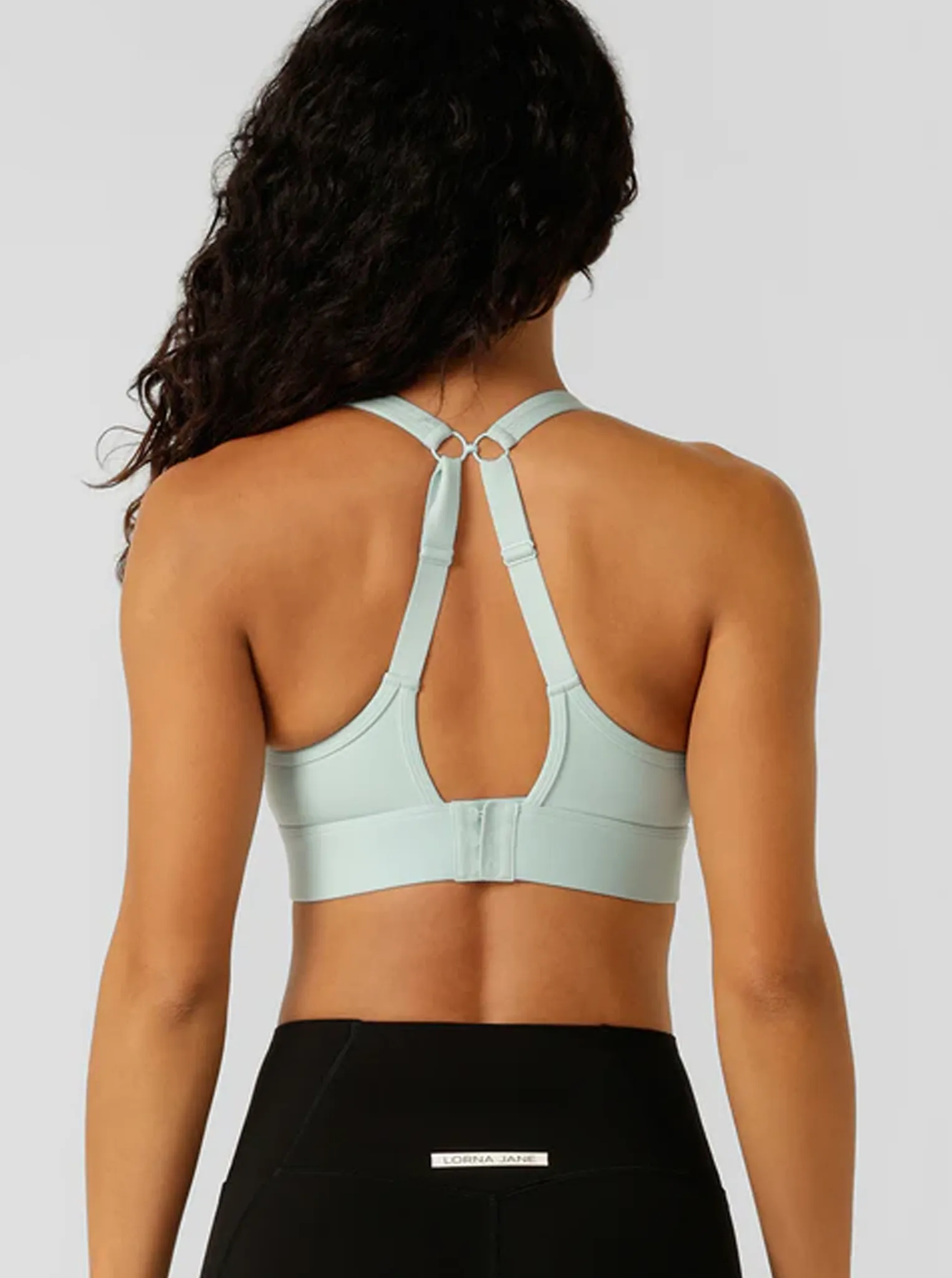 Wrinkle Resistant Finish Amy Maximum Support Sports Bra
