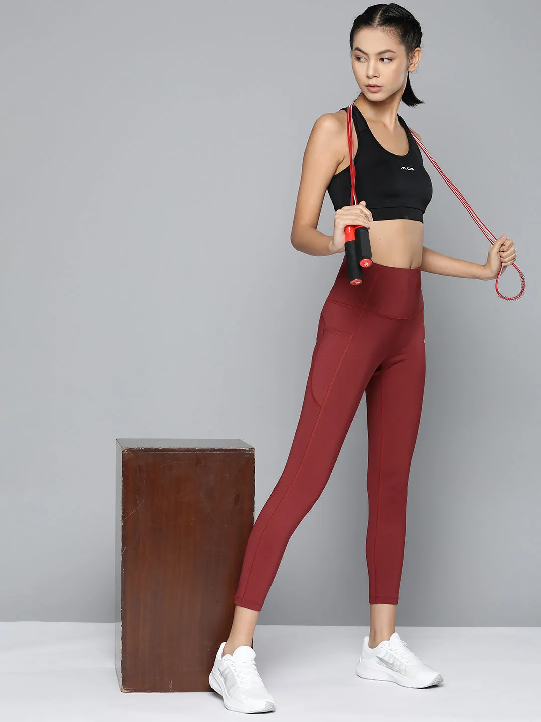 Everyday Look Fade Resistant Weekend Trip Alcis Women Solid Dry-Fit Cropped Tights