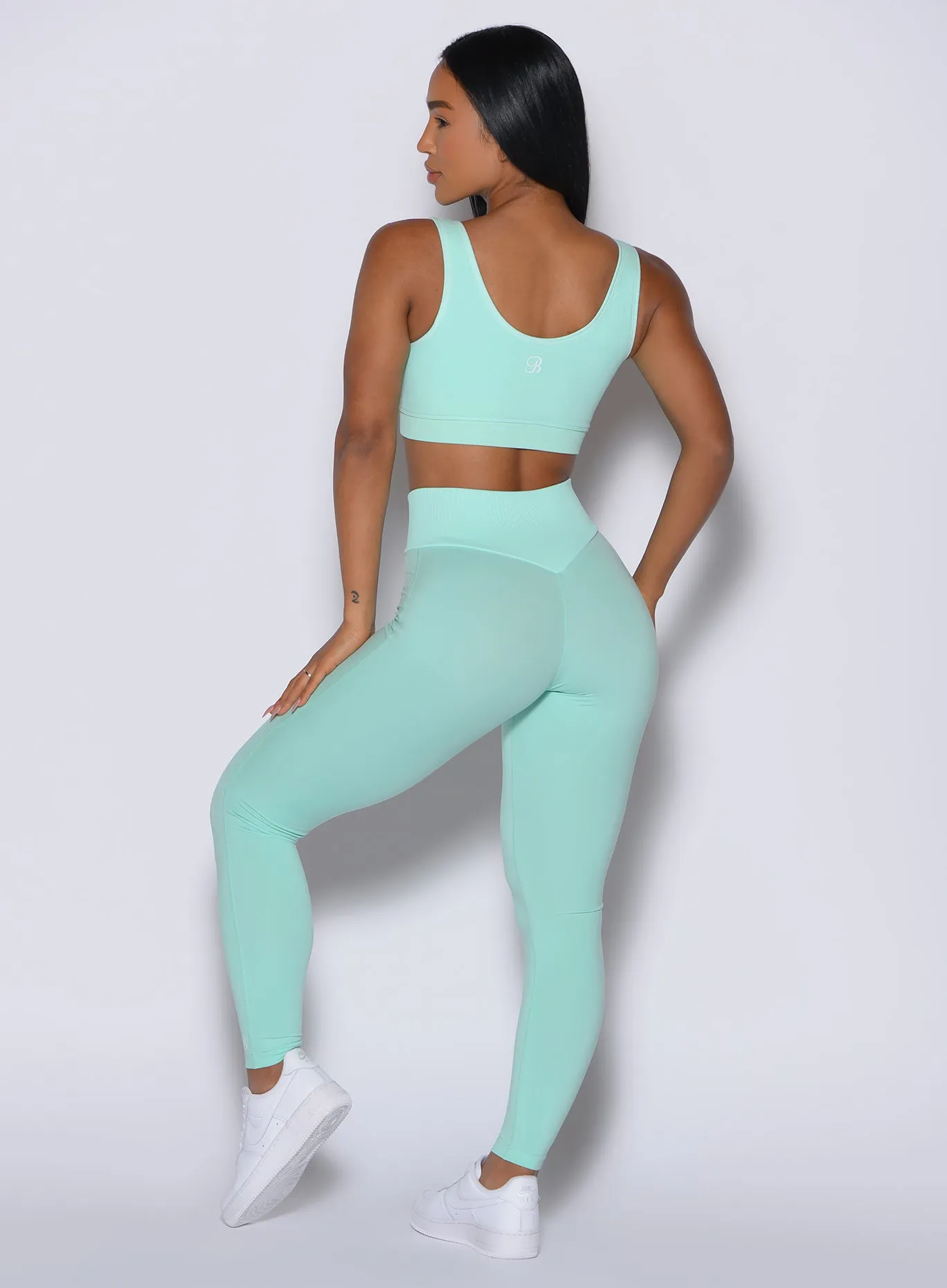 All terrain Pilates Session Soft Touch Figure Leggings