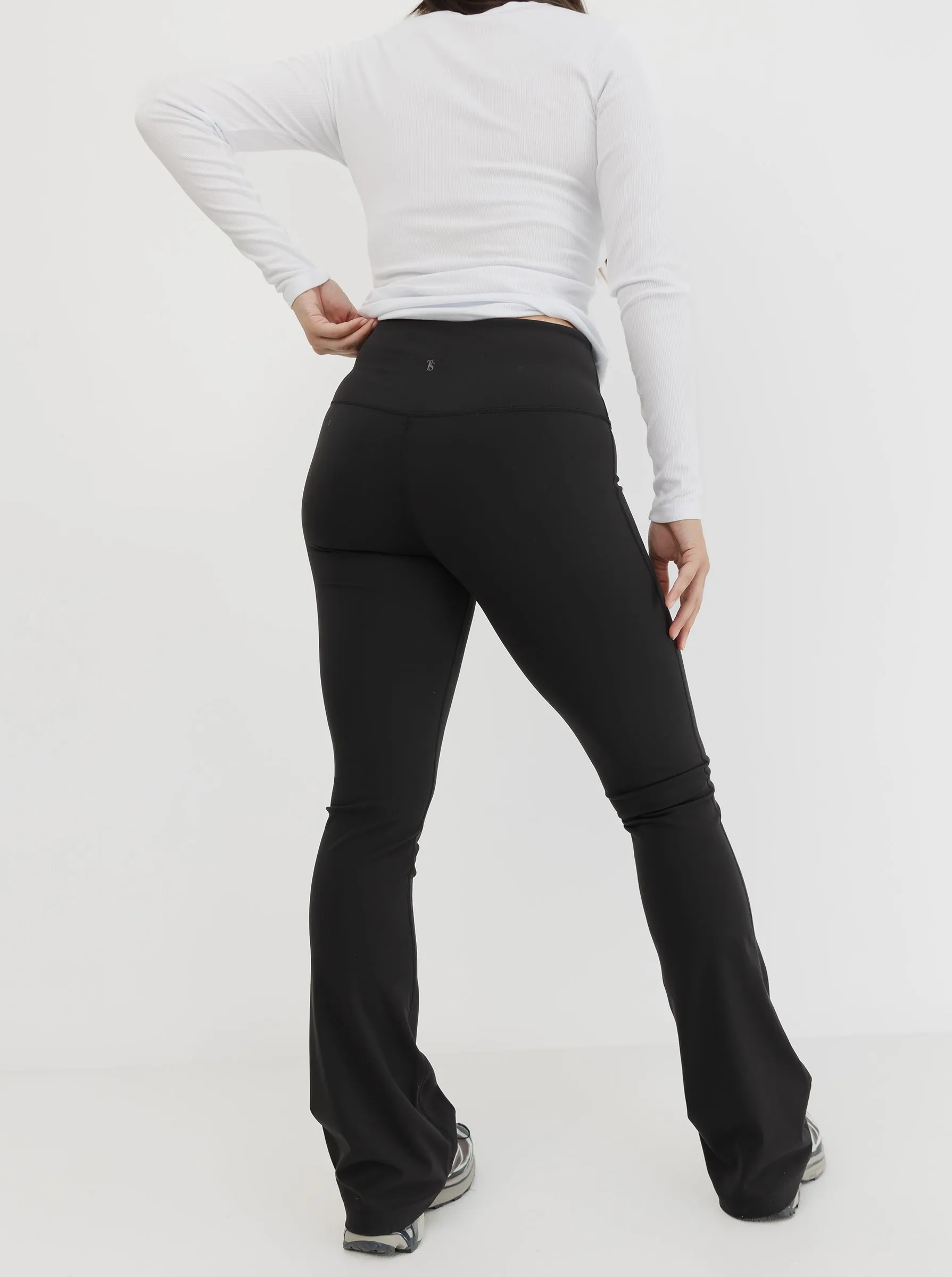Functional Style Mellow Flare Longline In Black