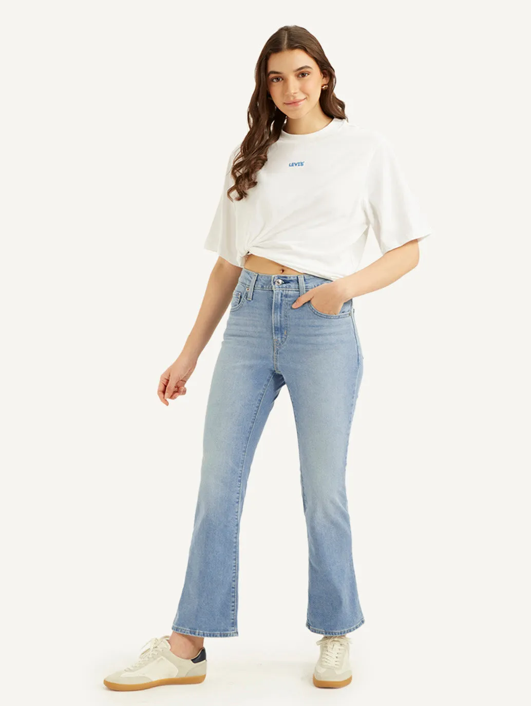 Women's 725 Blue Flared Fit High Rise Jeans Neutral Vibrant Chill Outfit Street Routine