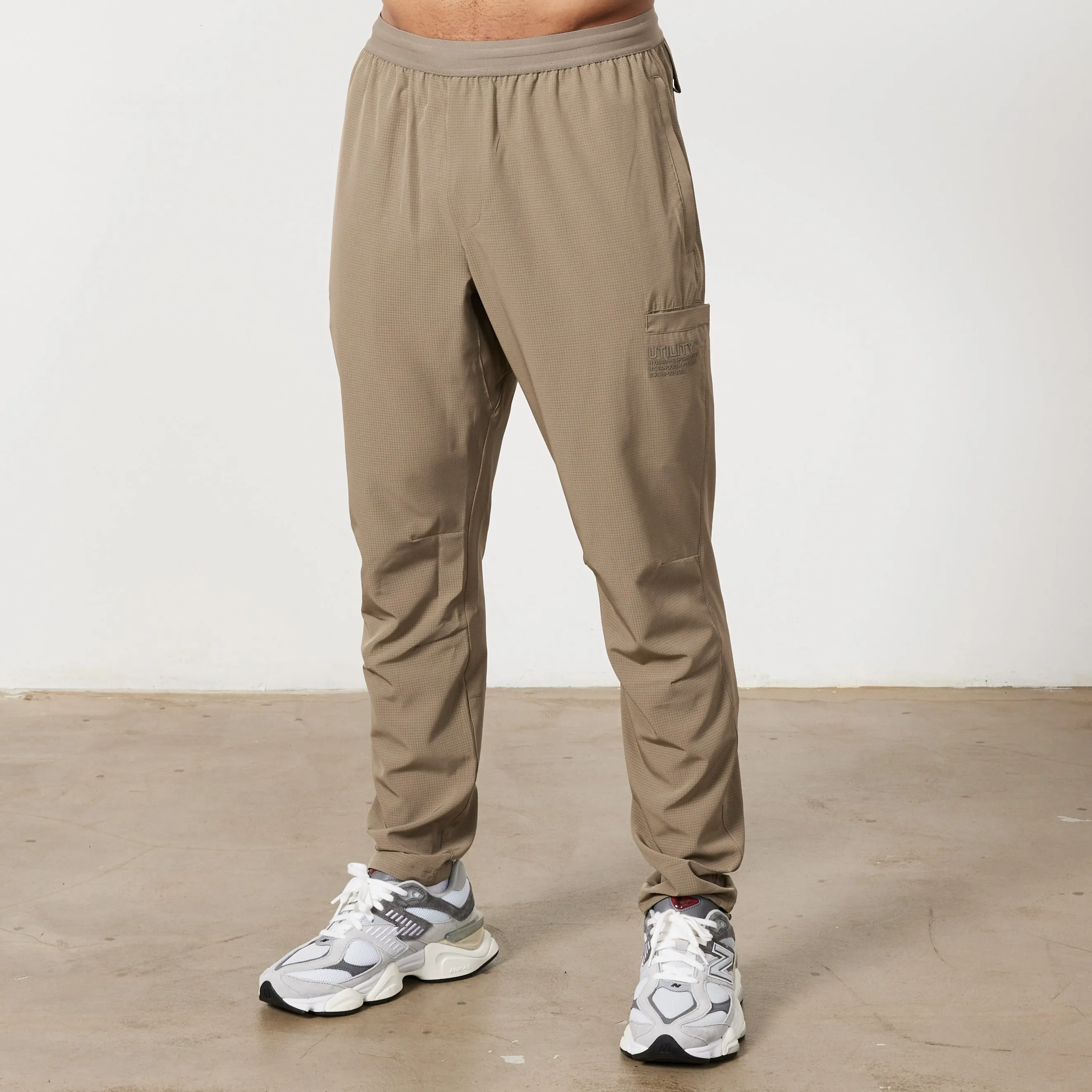 Outdoor Use Vanquish Utility Stone Tapered Performance Pants