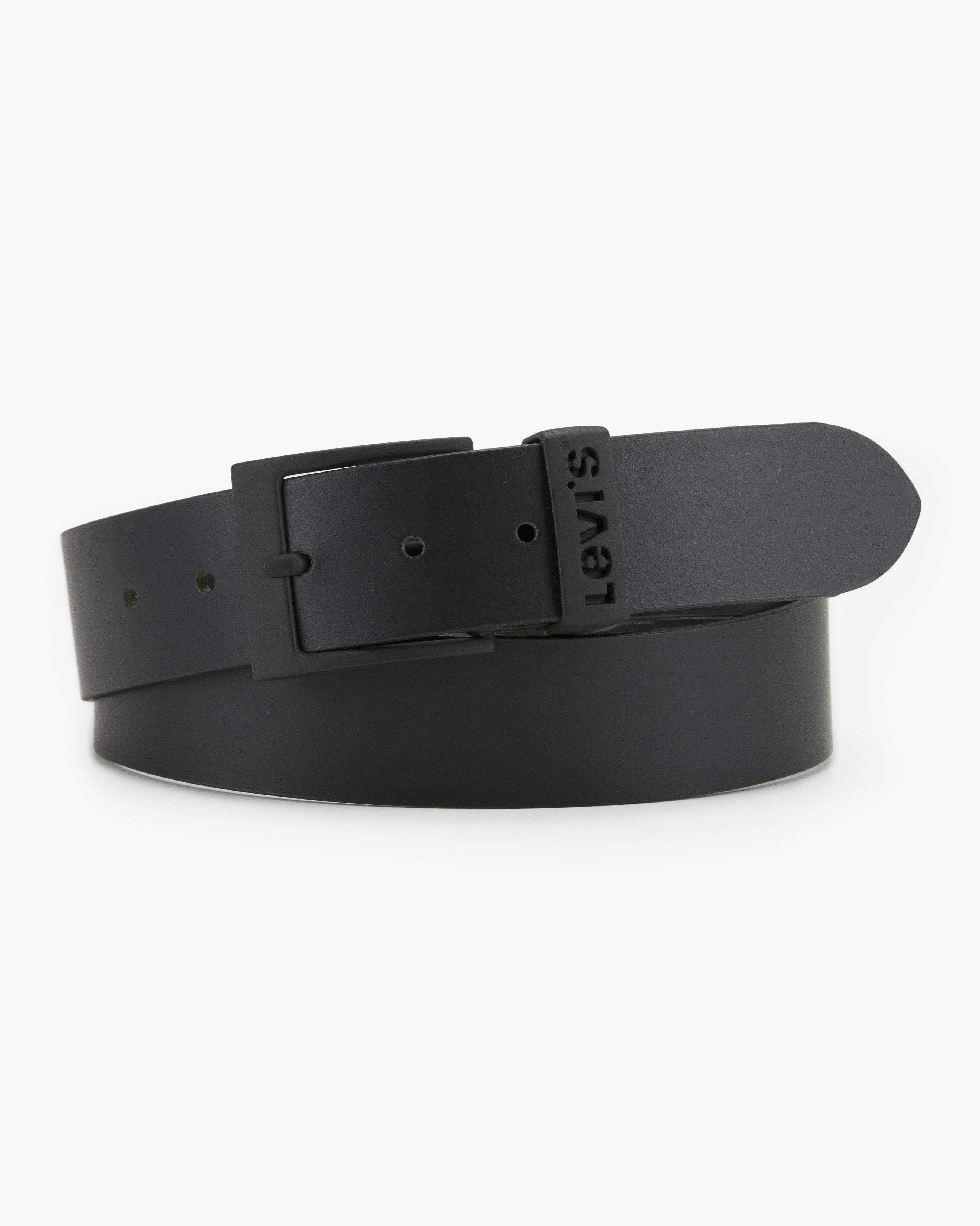 Beach Day Modern Weekend Warrior Festival Outfit Smooth Levi's? Ashland Metal Leather Belt - Black