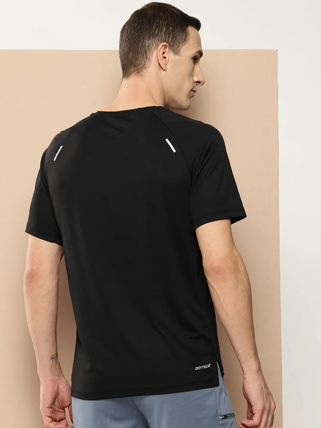 On The Move Tee Wrinklefree Zen Ease