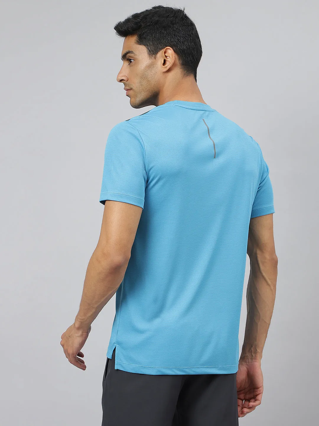 Alcis Men Golden Olive Drytech  Anti-Static Slim-Fit Round Neck Running T-Shirt TumbleDry Safe