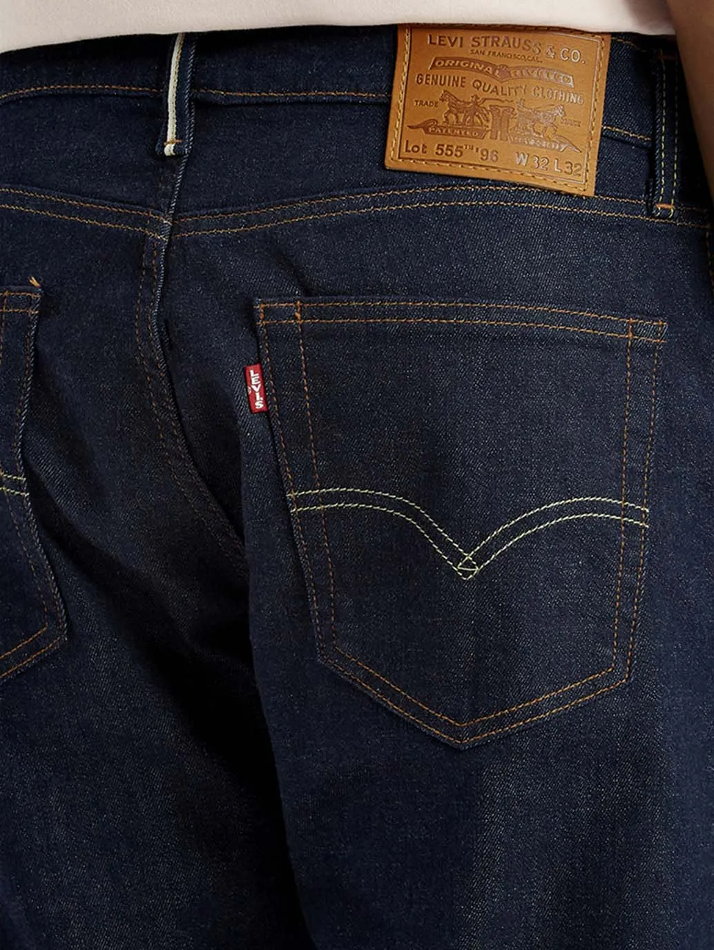 Men's 555 Dark Indigo Loose Fit Mid Rise Selvedge Jeans Softened Seams High Quality Classic Wear Earthy