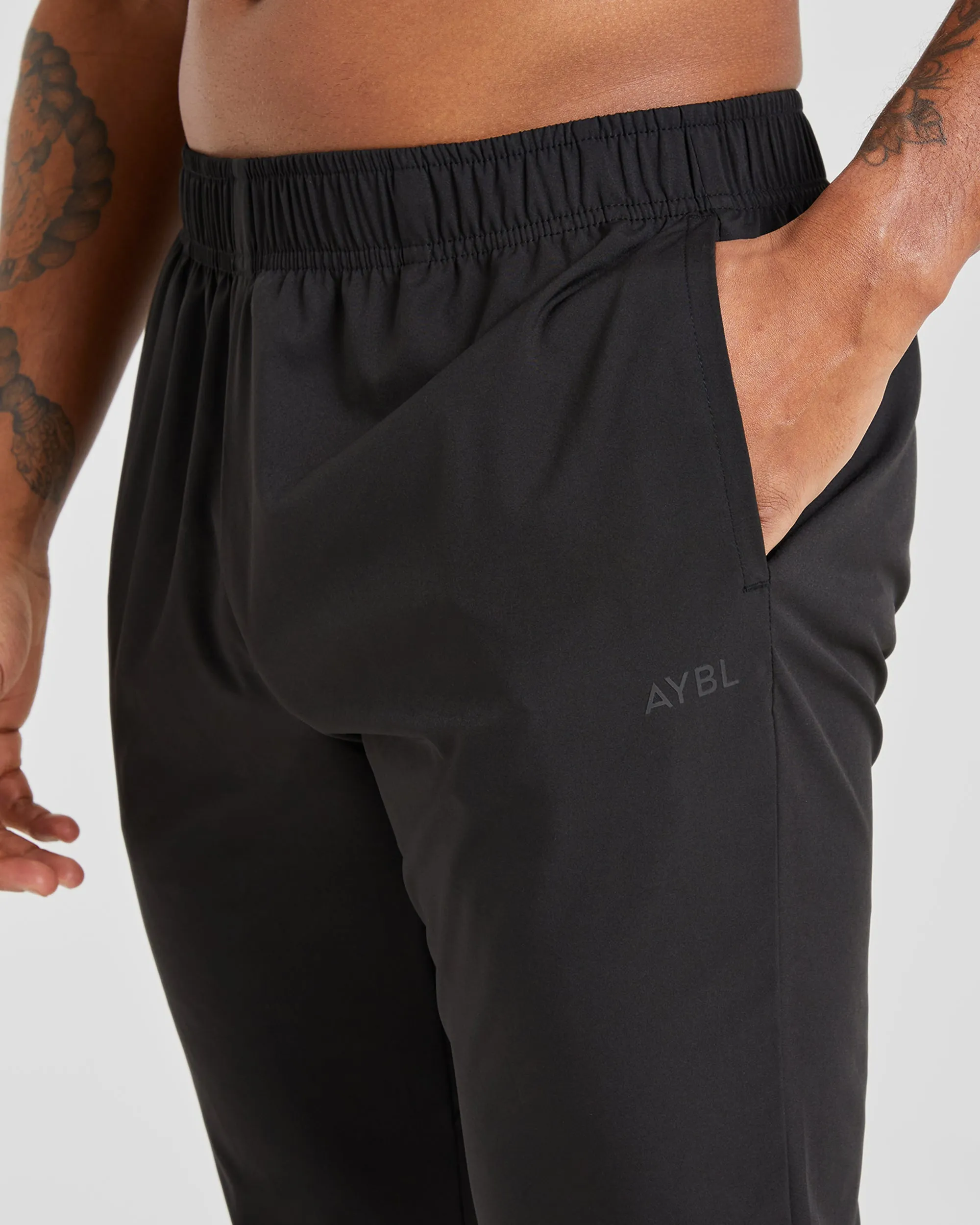 Ascend Woven Joggers - Black Laser cut