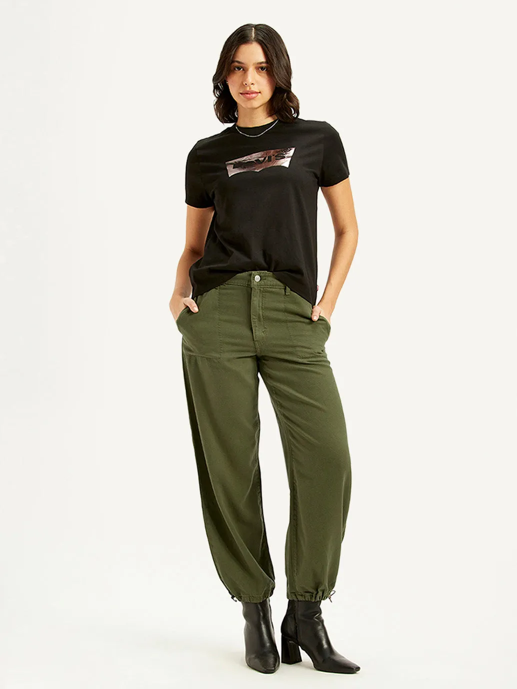 Unisex Wear Premium Anti Odor Fabric Treatment Women's Green Baggy Dad Fit Mid Rise Jeans