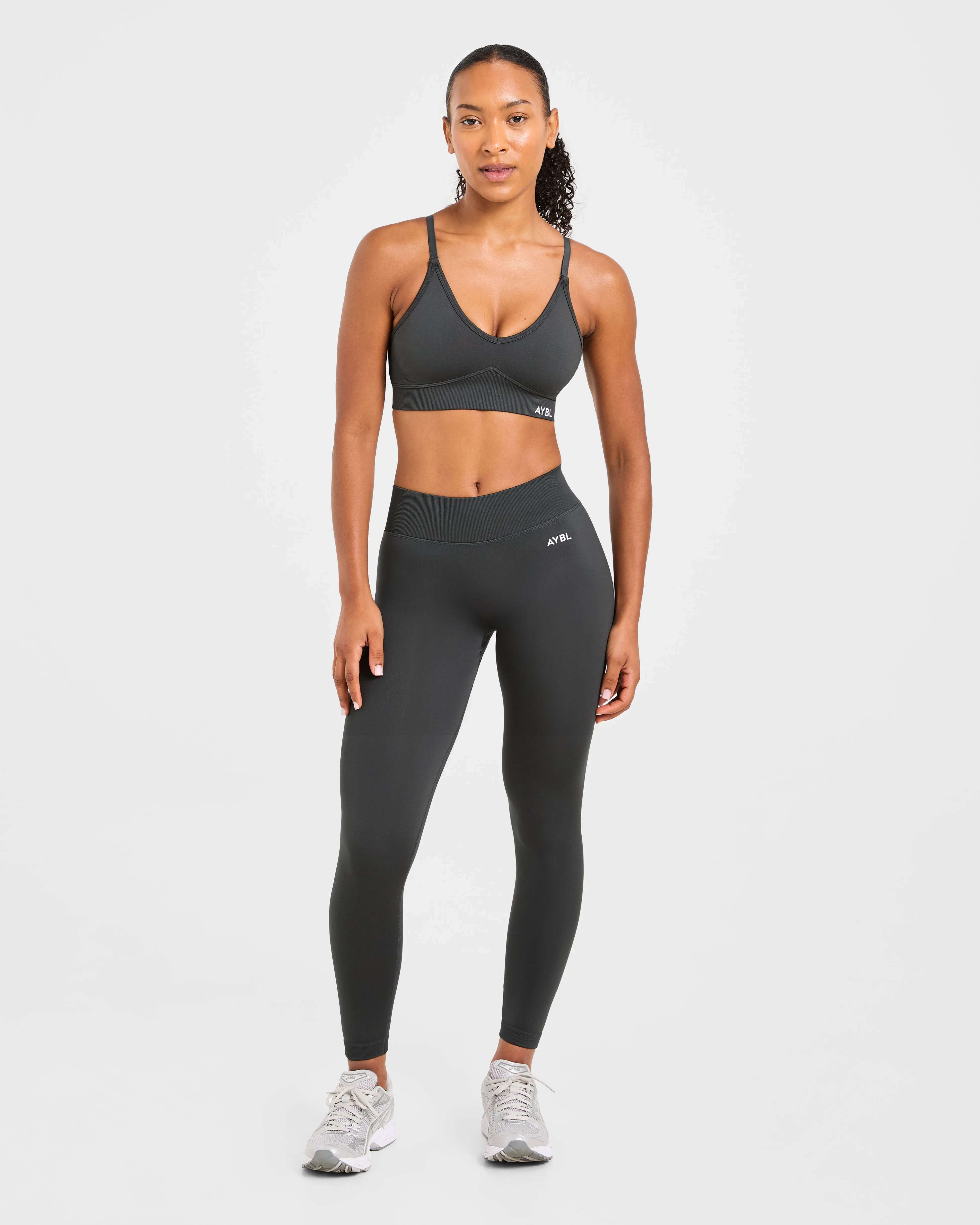 Adjustable Comfort Non-Chafing Material Adapt Seamless Sports Bra - Dark Charcoal
