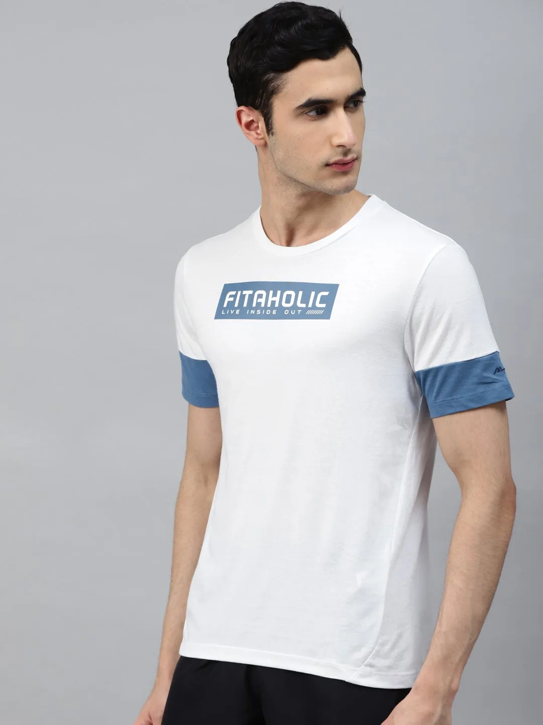Alcis Men Color Block White Crew Smooth Yarn BreathableFabric