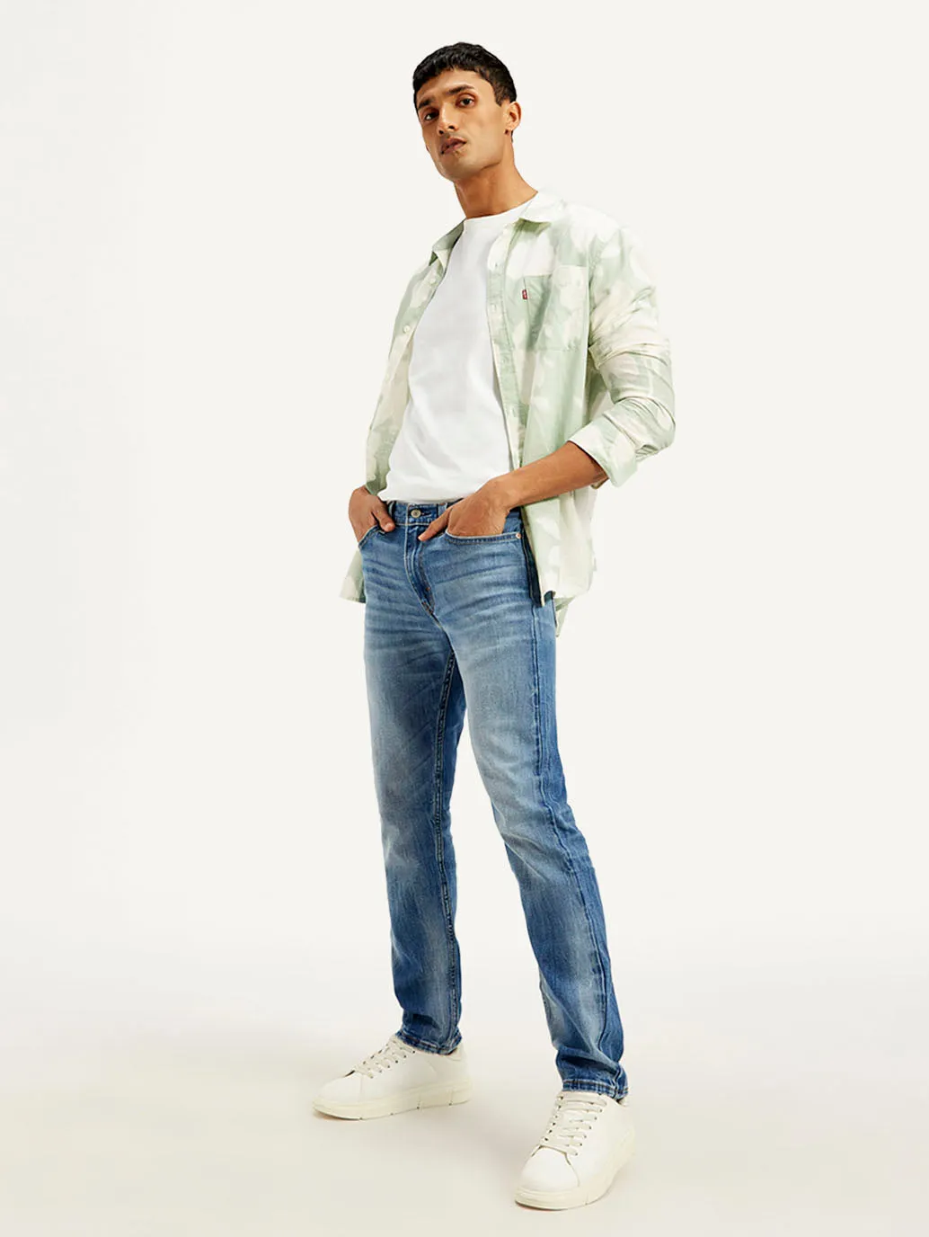 Fade Resistant Wash Men's 511 Light Blue Slim Fit Mid Rise Jeans