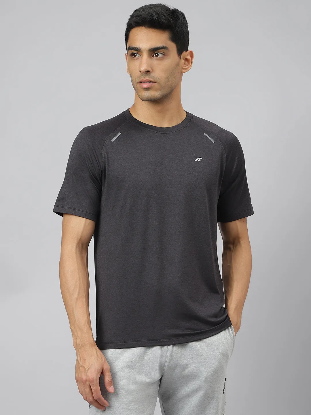 Kind Soul Zen Ease Alcis Men Black & Dark Grey Soft-Tech Anti-Static Slim-Fit Athleisure T-Shirt