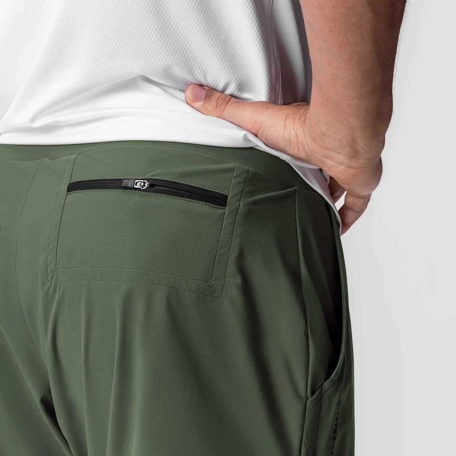 0751. Tetra-Lite? 5" Linerless Short - Olive "Black Wings" Port Pocket Design Relaxed Design