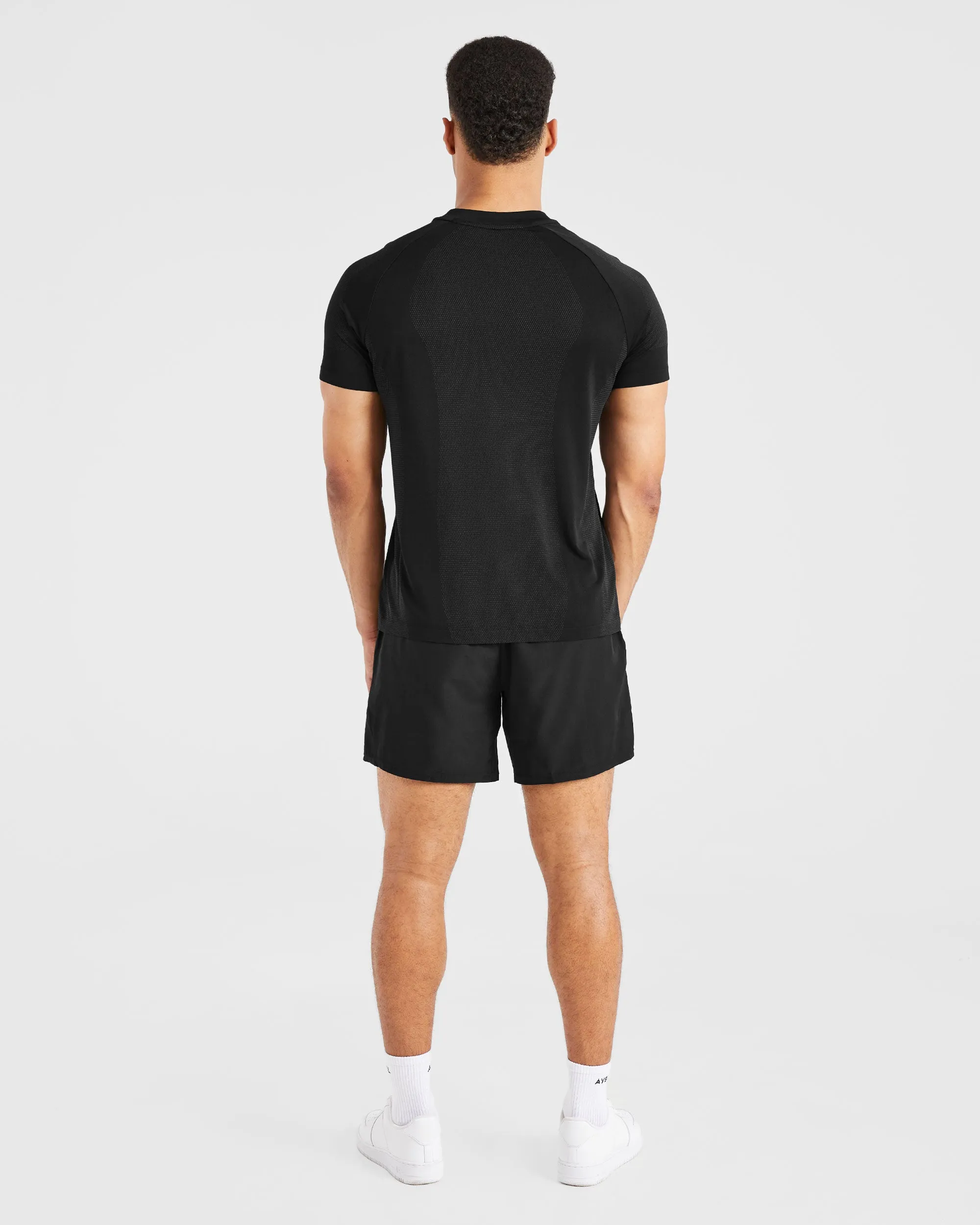 Attain Seamless T Shirt - Black Organic Cotton Blend Comfortable Touch