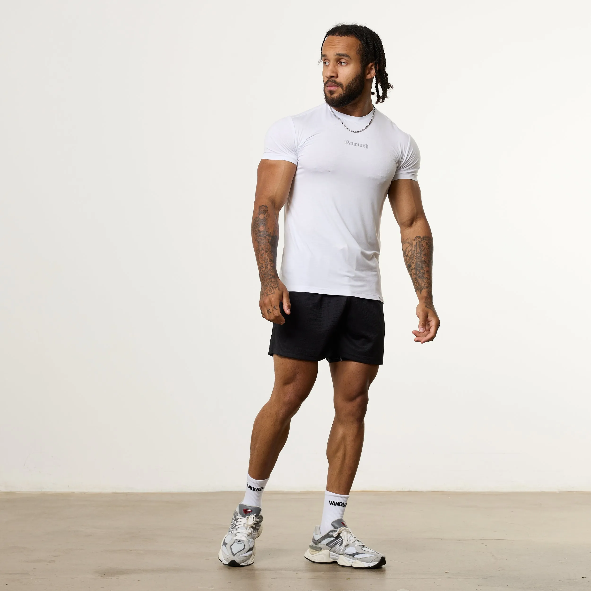Vanquish Ultra Soft White Slim Fit T Shirt Fashion Outfit