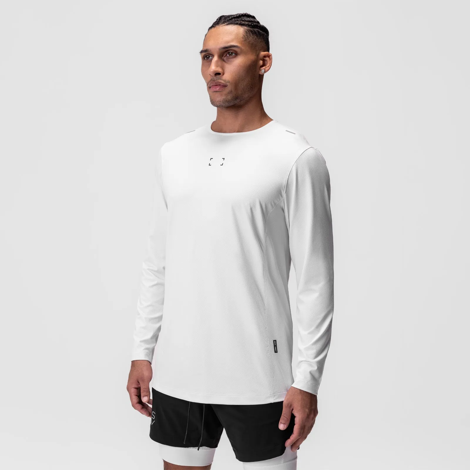 Autumn - wear Checked 0907. AeroSilver? Training Long Sleeve - White "Space Bracket"