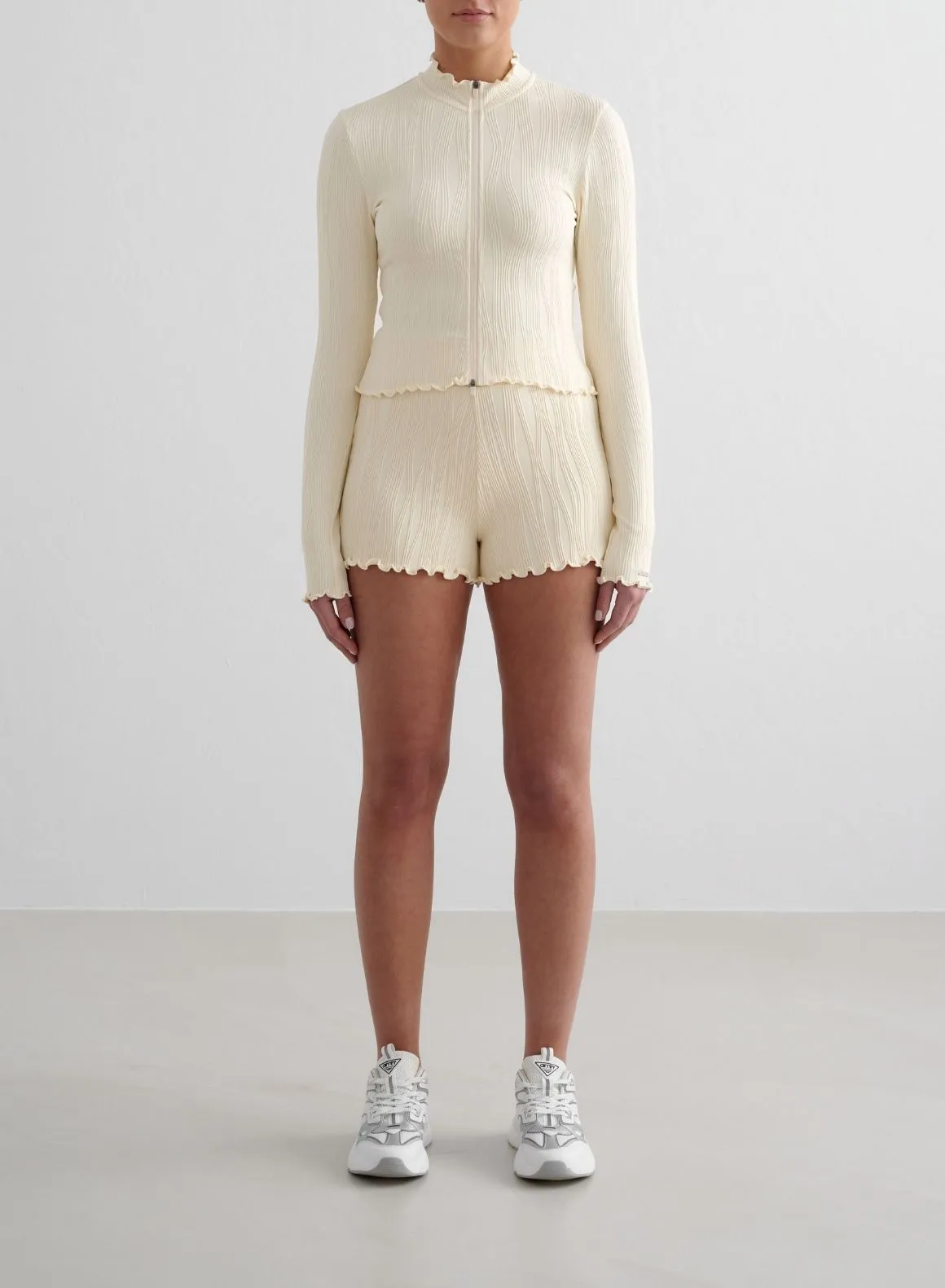 Yoga wear Almond White Tulip Shorts