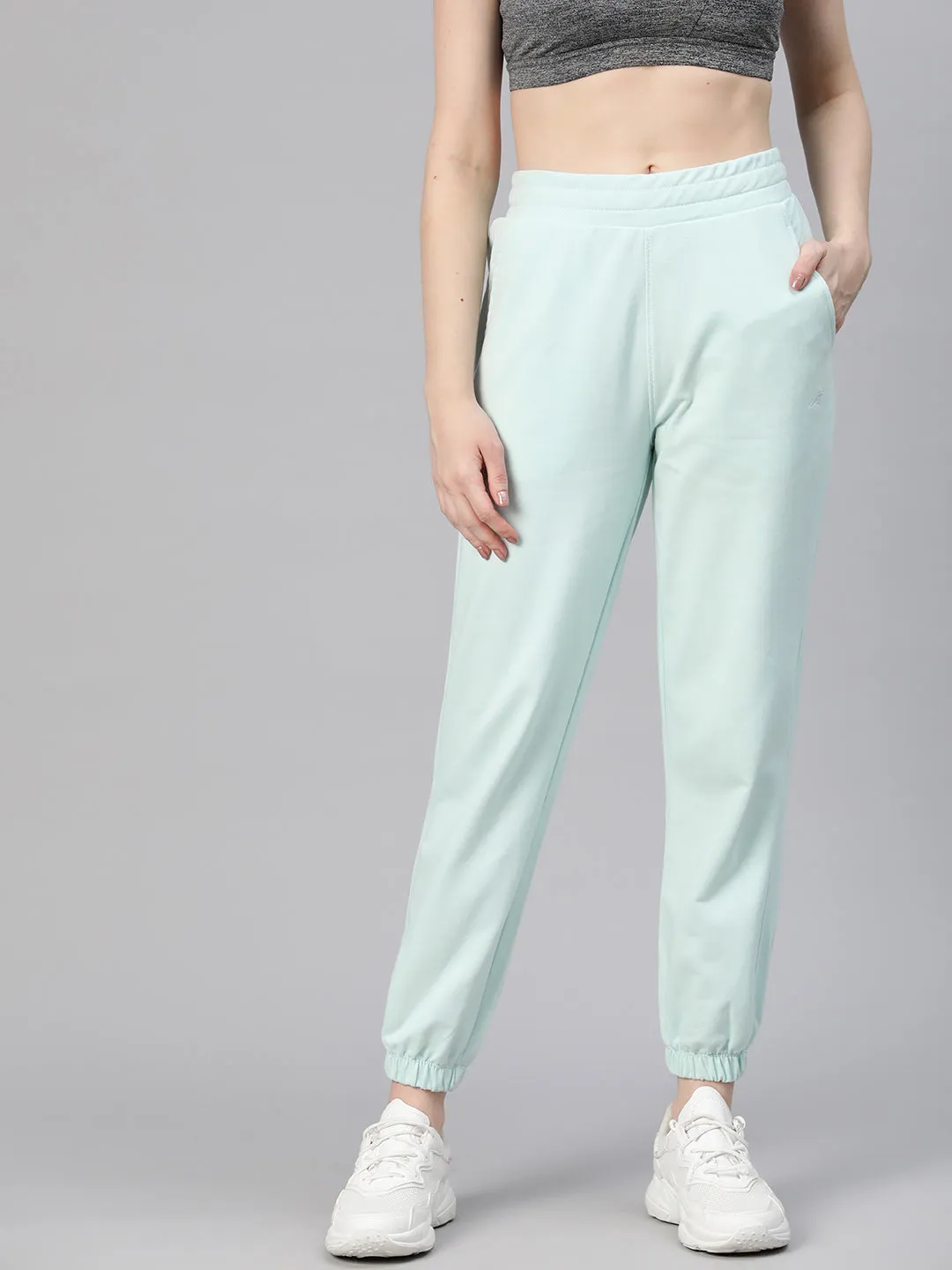 Alcis Women Solid Regular-Fit Joggers NonIrritatingSeams Four Way Stretch
