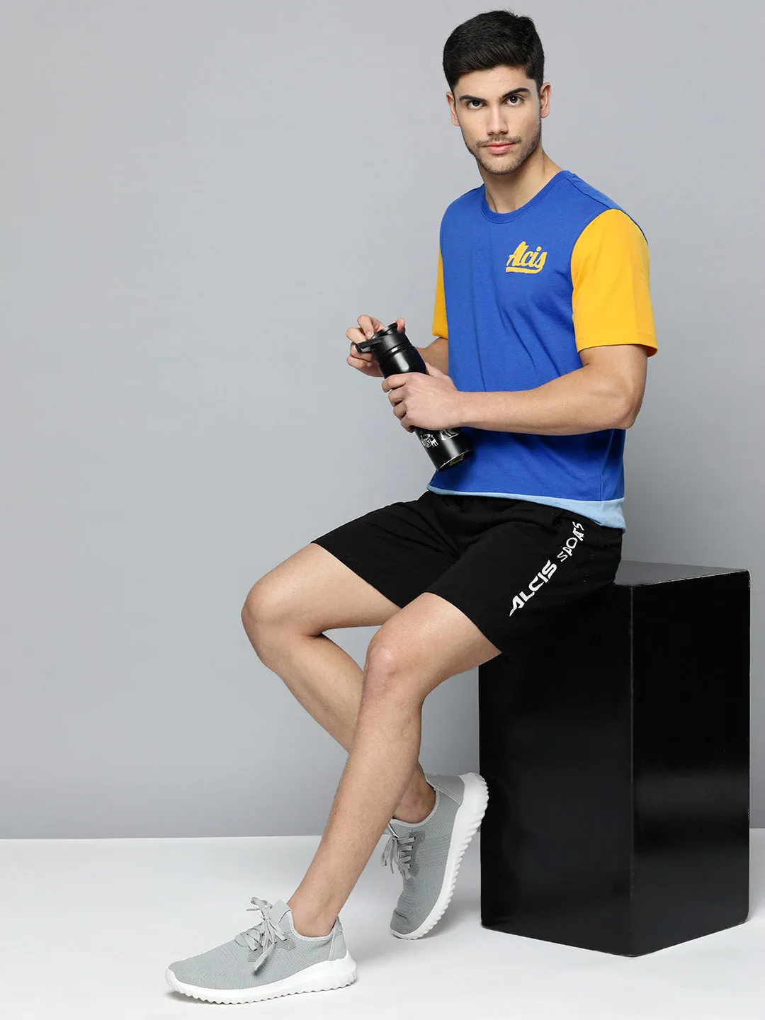 StretchWaistband Alcis Men Colourblocked Anti Static Slim Fit T-shirt