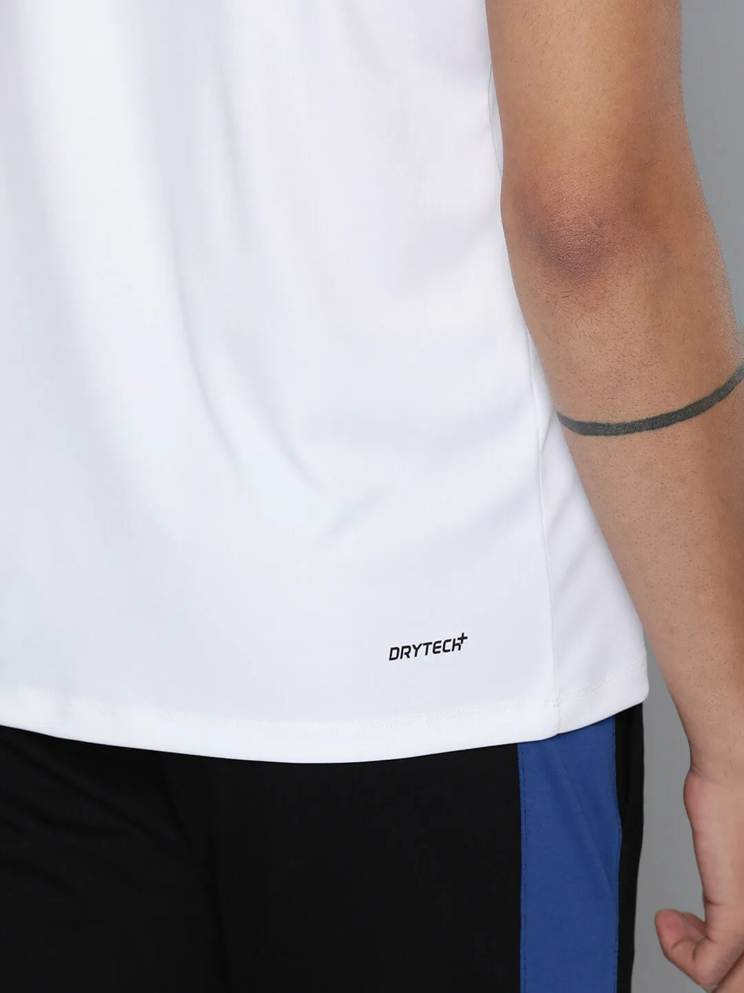 HighDurabilityClothing Alcis Men White Blue Colourblocked Dry Tech Slim Fit Sports T-shirt