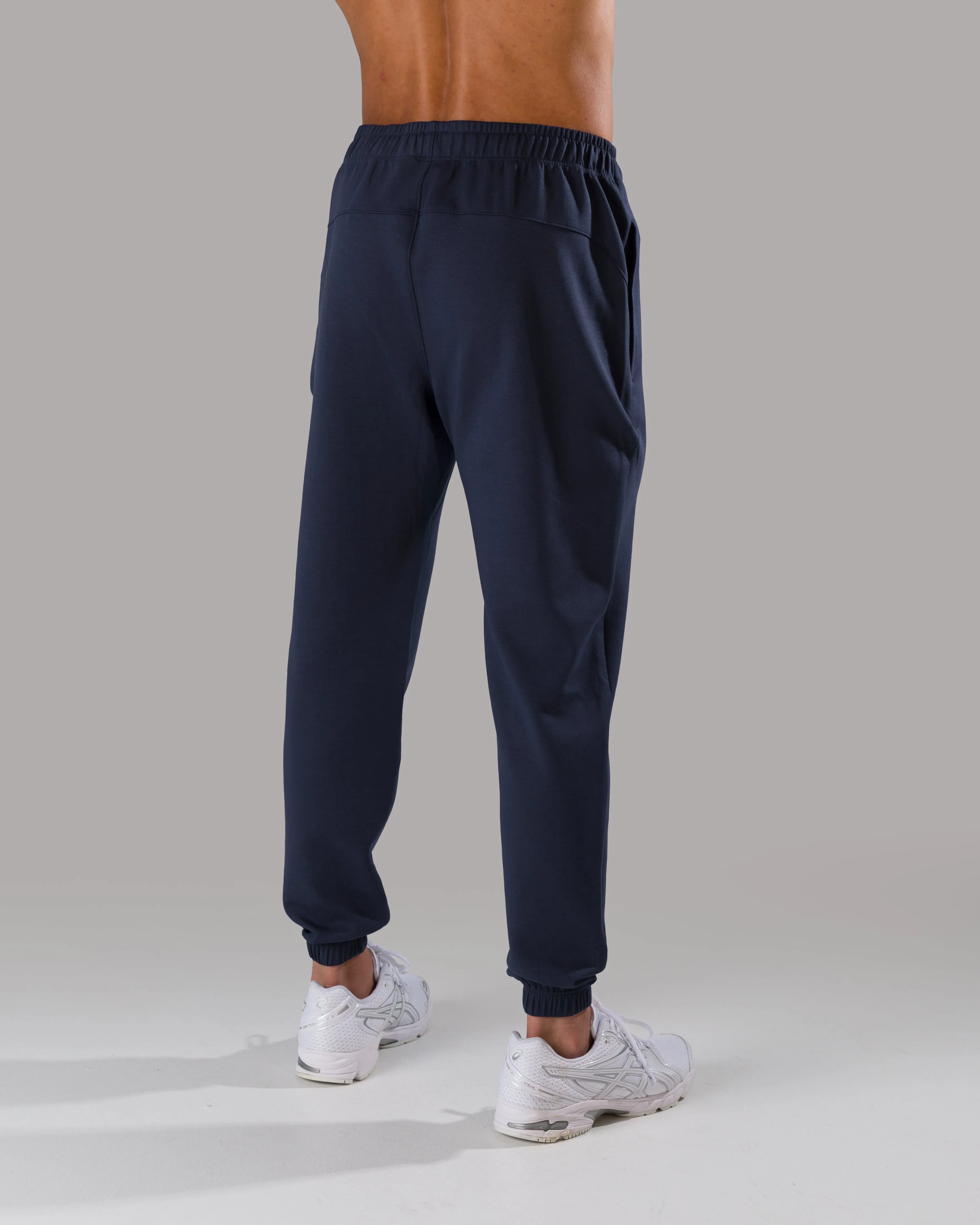 Vantage Jogger - Midnight Depth Flexible Gusset
