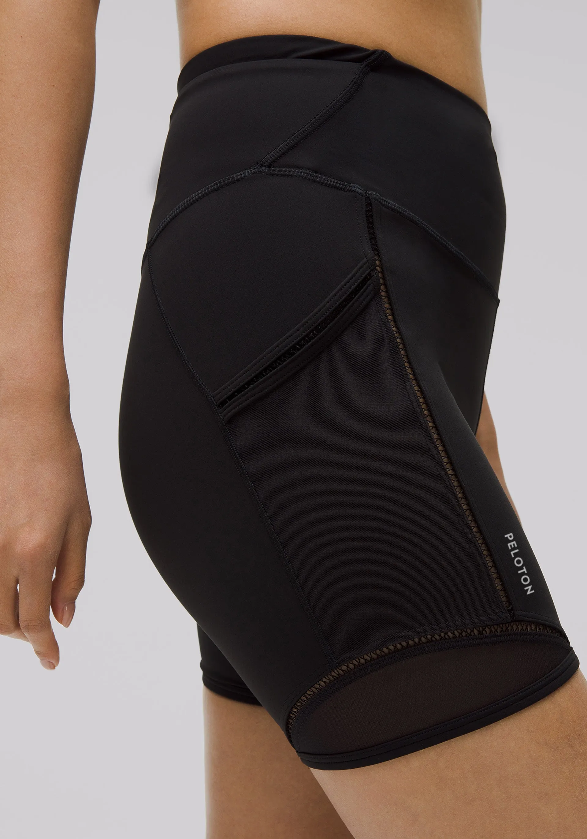 Airy Touch Water Resistant Finish Fast and Free High-Rise Lace Trim Short 6"