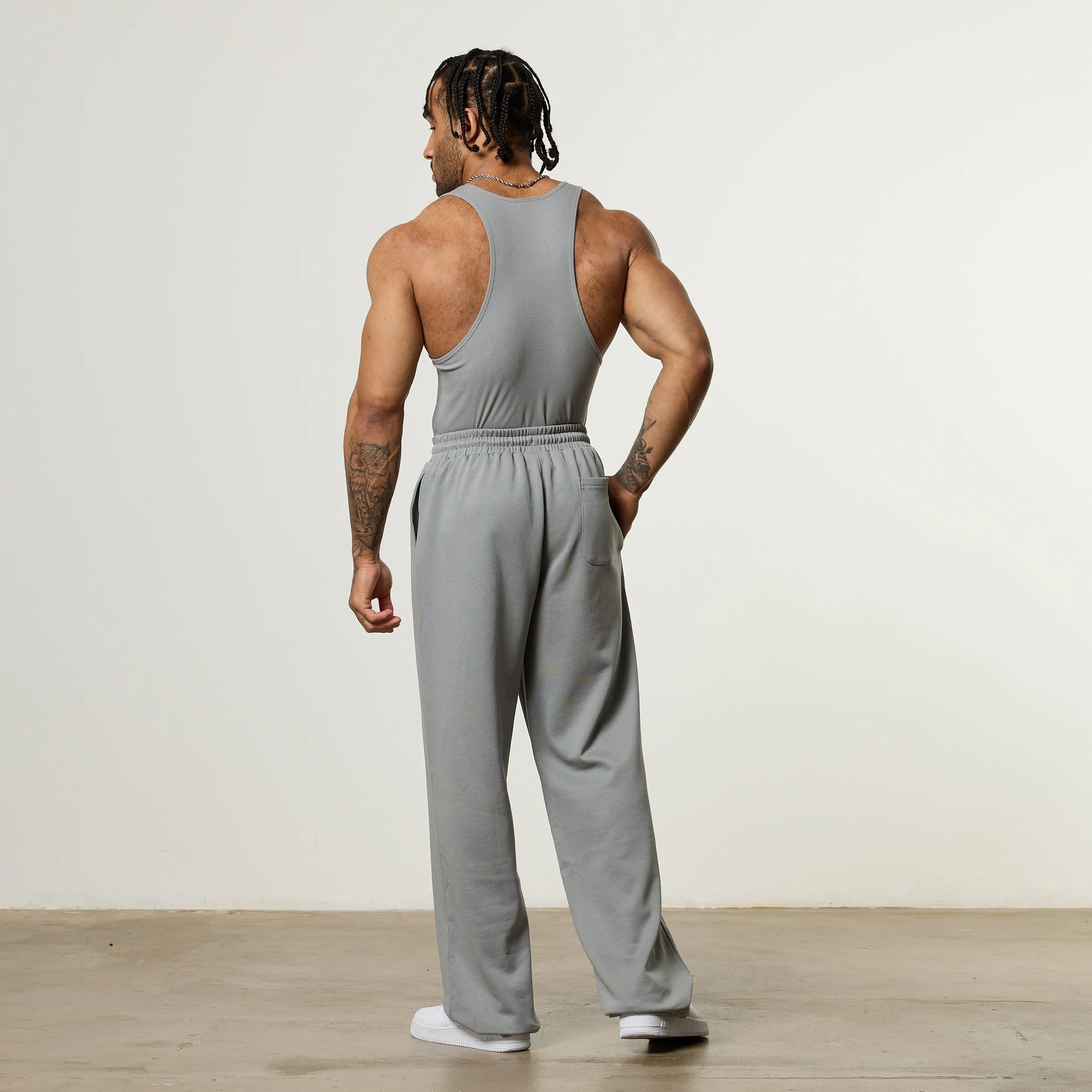 weapon upgrade Vanquish Essential V2 Steel Grey Ribbed Tank