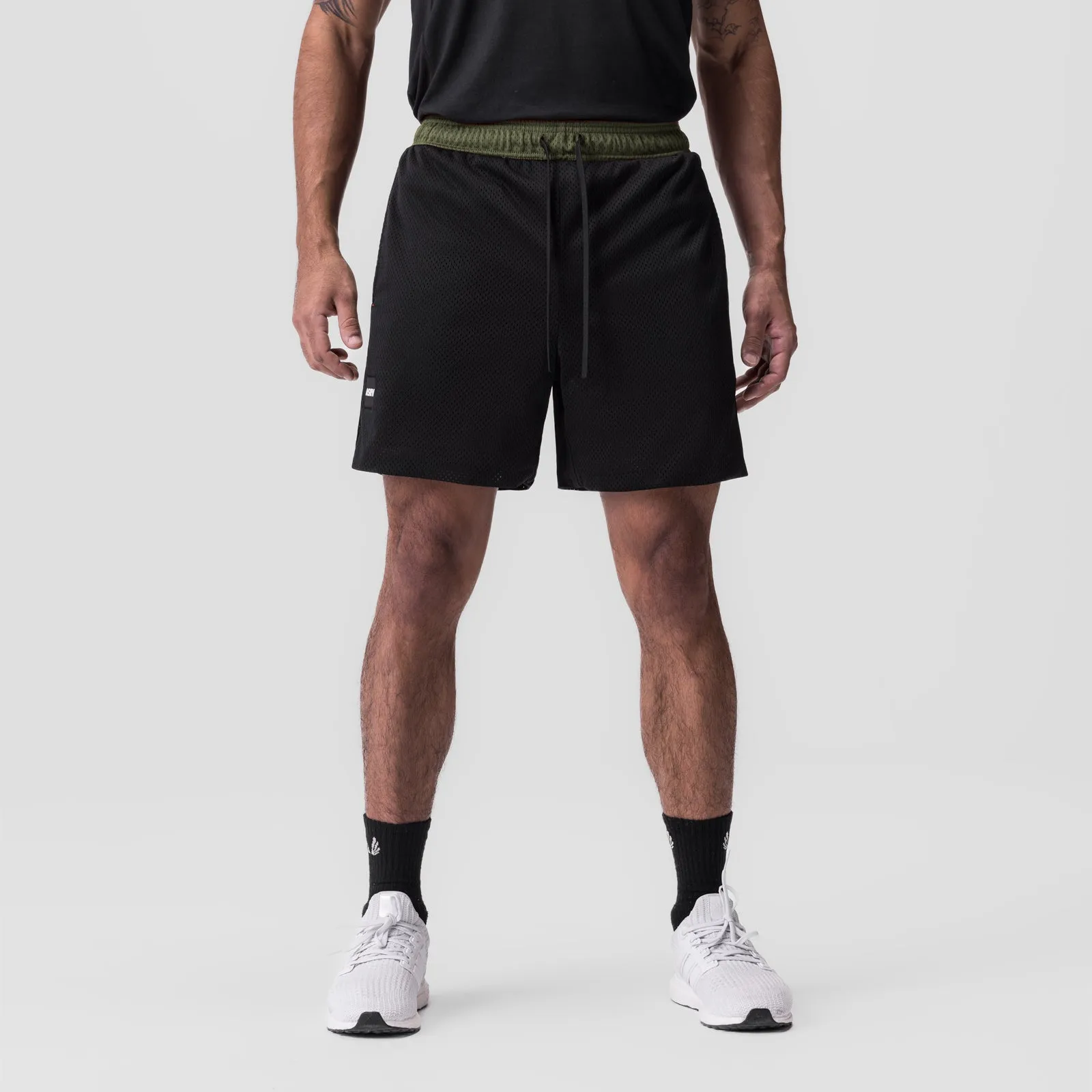 0795. SilverPlus? Mesh Reversible Short - Olive/Black Outdoor Look