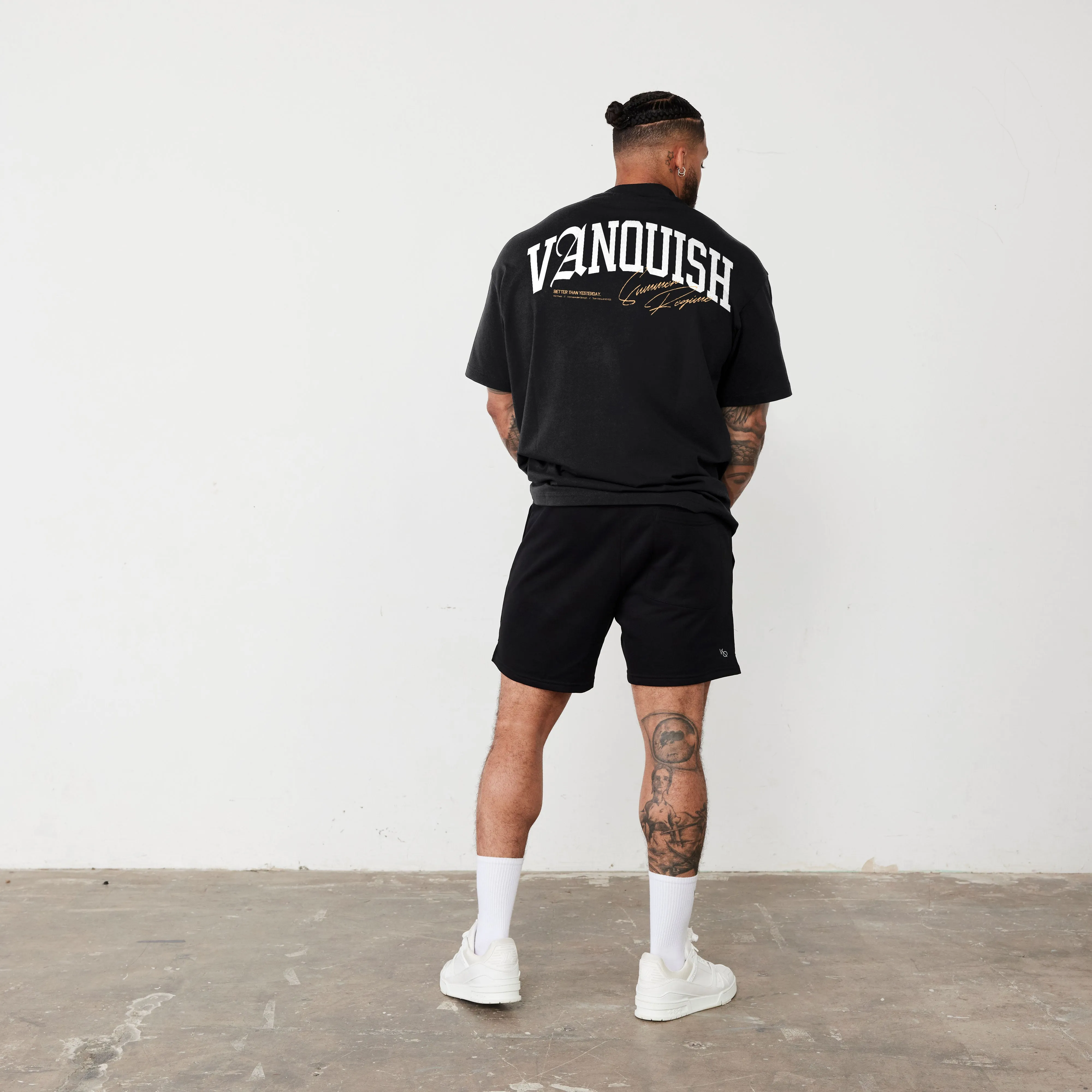 Vanquish Revolve Summer Regime Black Oversized T Shirt Non Restrictive Cut Stylish and Comfortable