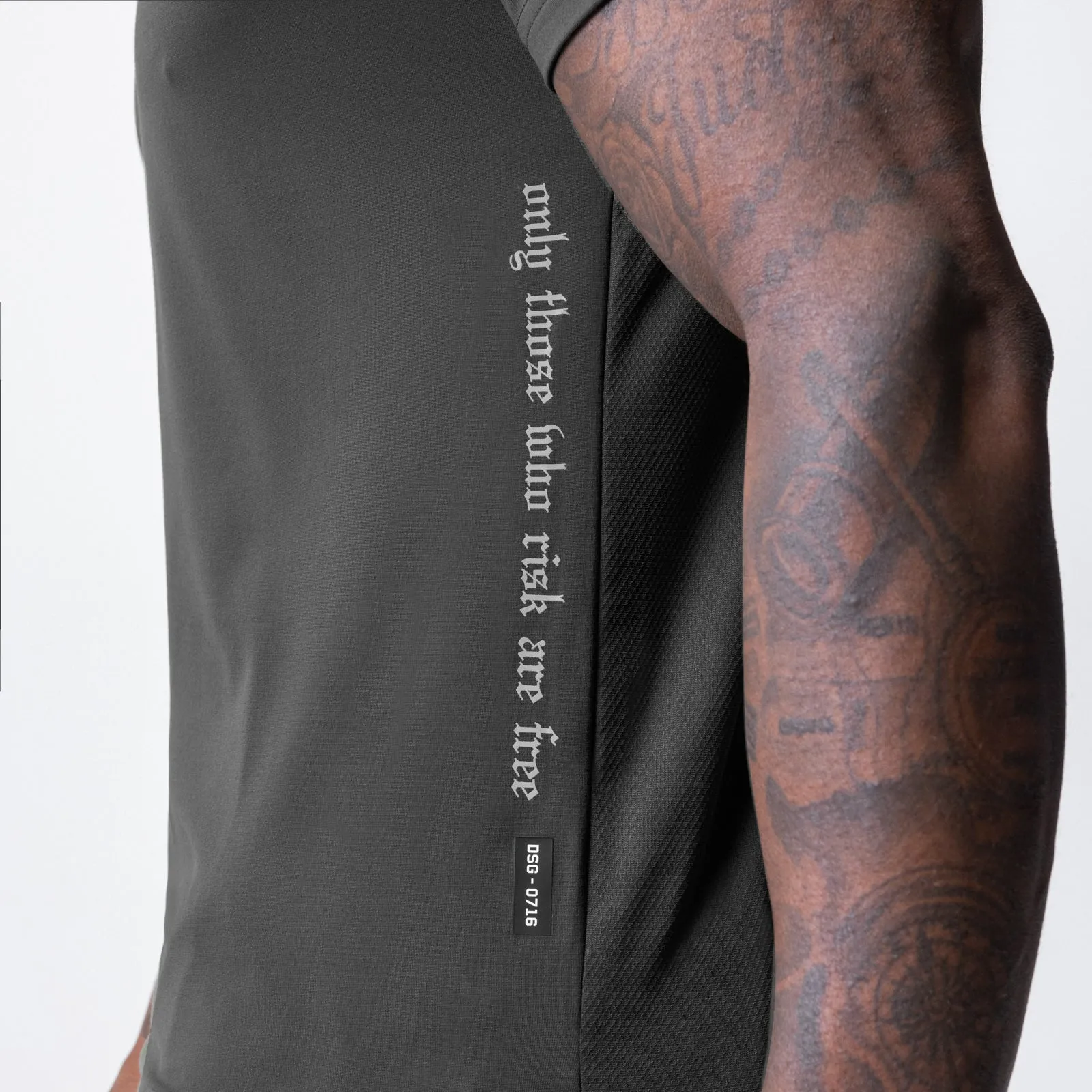 0716. Core Mesh Established Tee - Space Grey Gym workout