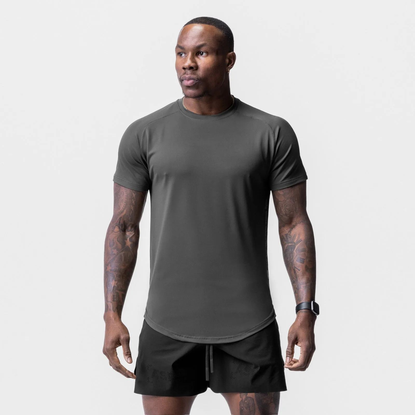Daily Trend Look 0716. Core Mesh Established Tee - Space Grey