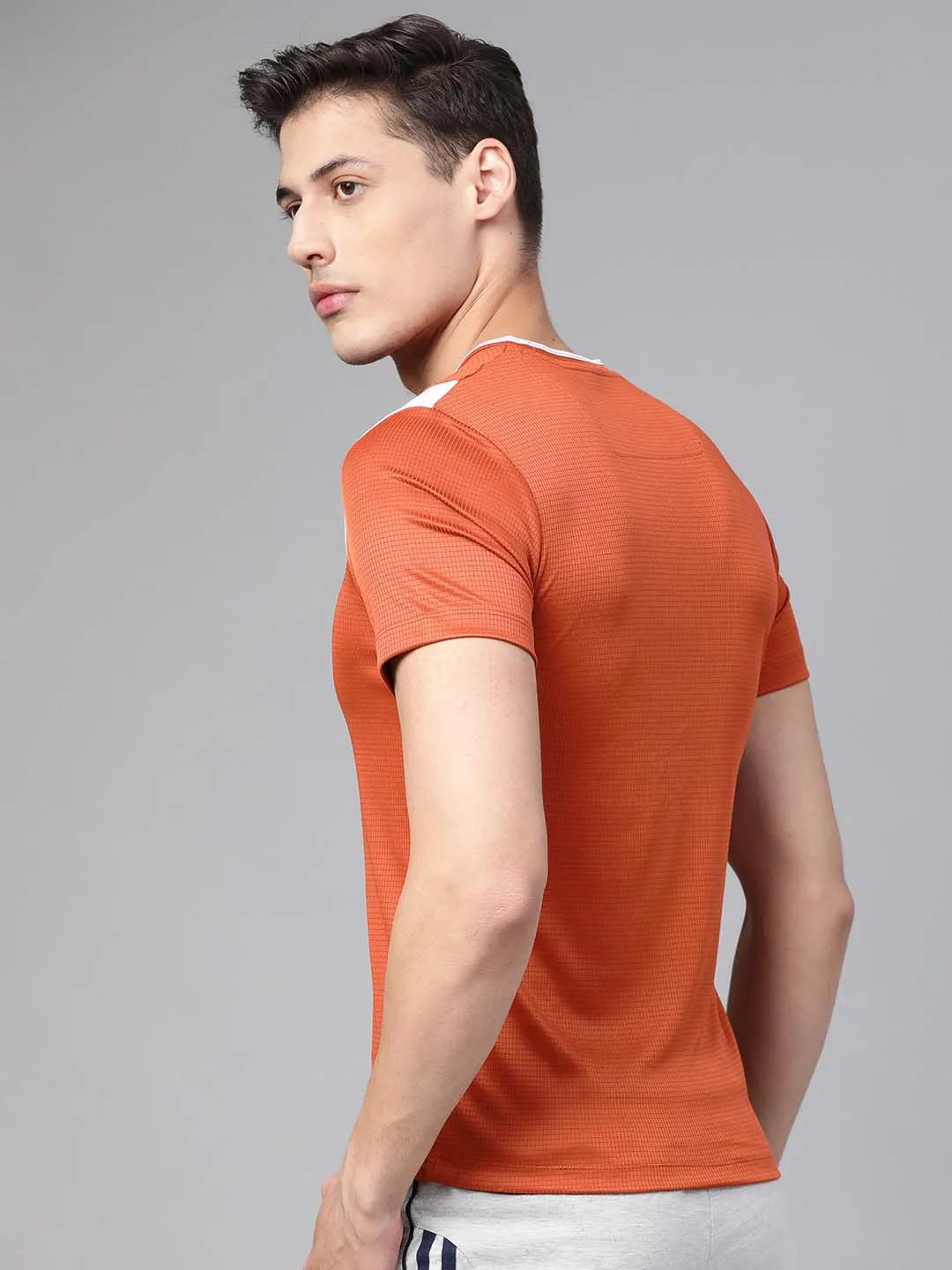NoSlipWaistband Thick Fiber Alcis Men Rust Orange White Self-Checked Round Neck Running T-shirt