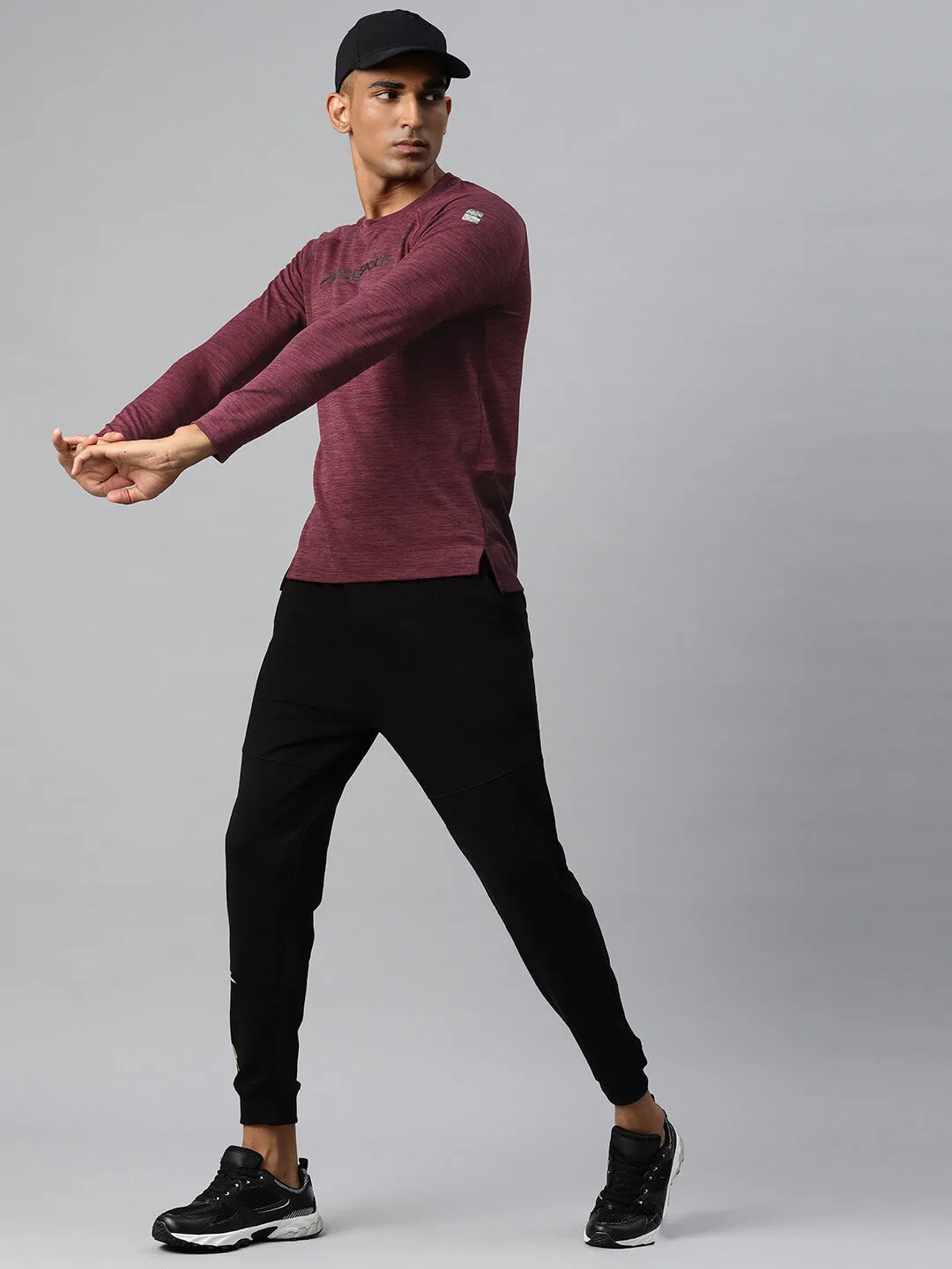 CompressionEnhanced Alcis Typography Printed Dry Tech Slim Fit Training T-shirt