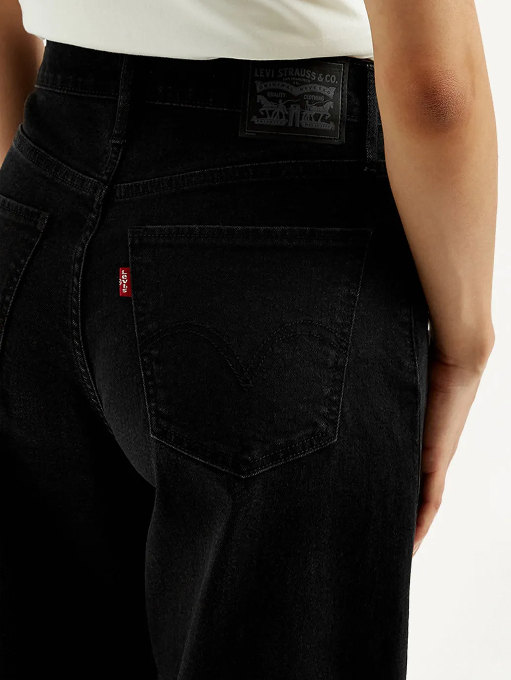 Common Outfit Minimalist Pocket Design Women's Black Mile High Wide Leg Fit High Rise Jeans