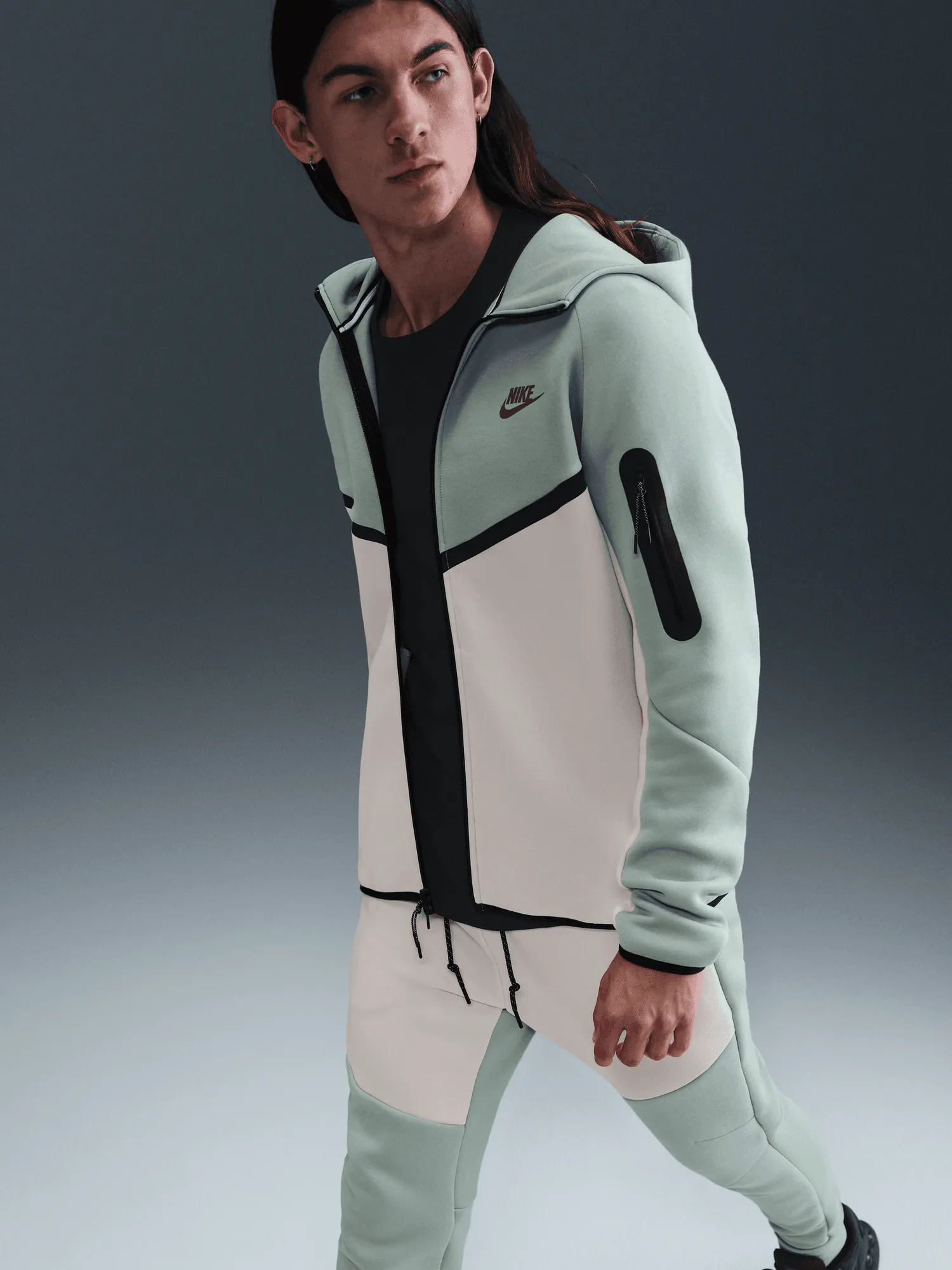 Tech Fleece Windrunner Hoodie Minimalist Stitching