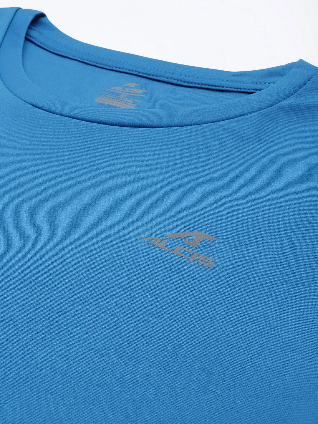 Alcis Men Blue Solid Slim Fit Wonder T-shirt QuickReleaseClosure