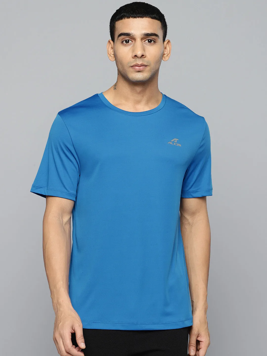 Spark Mood Alcis Men Blue Solid Slim Fit Wonder T-shirt