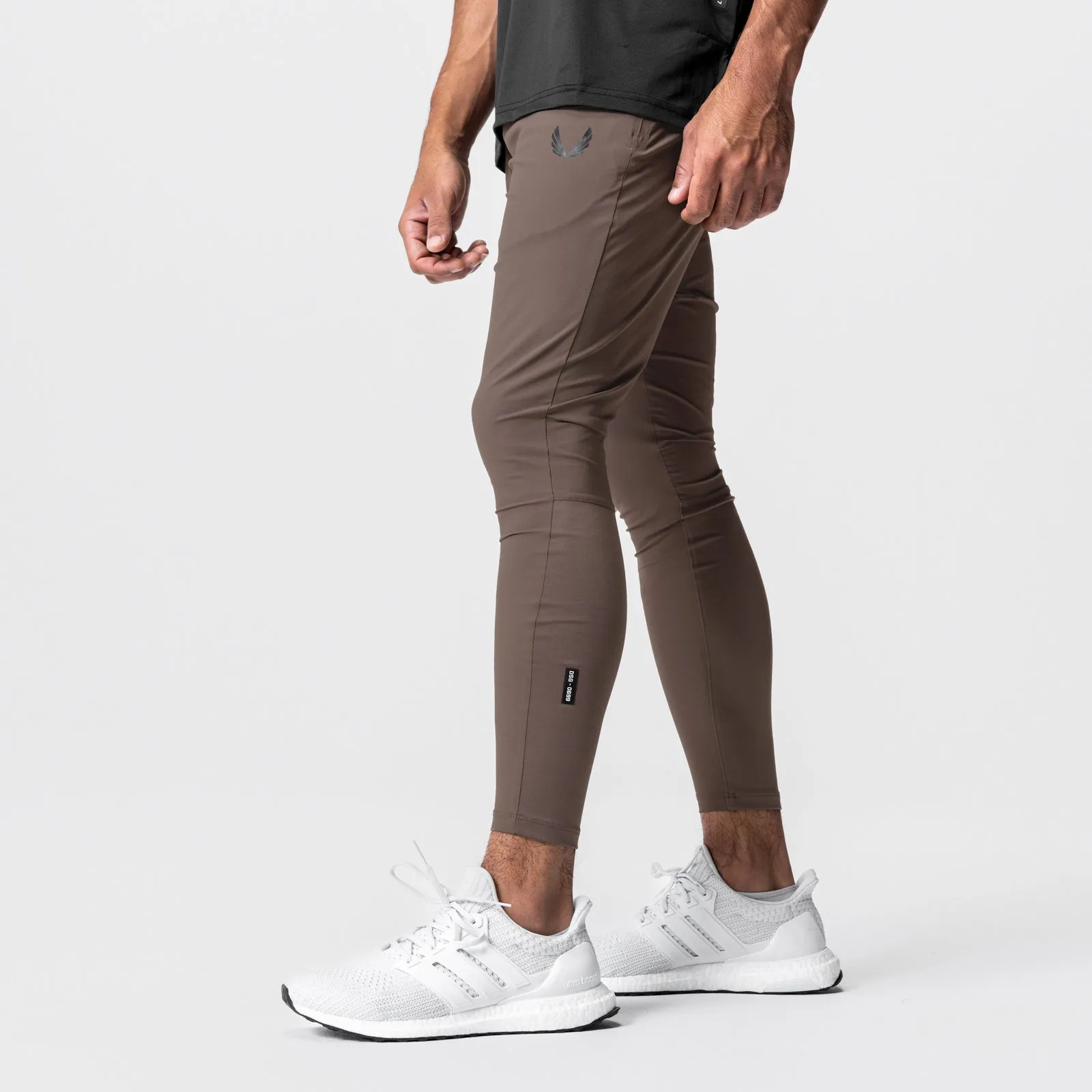 Lightweight Construction 0699. Tetra-Lite? Hybrid Jogger - Deep Taupe