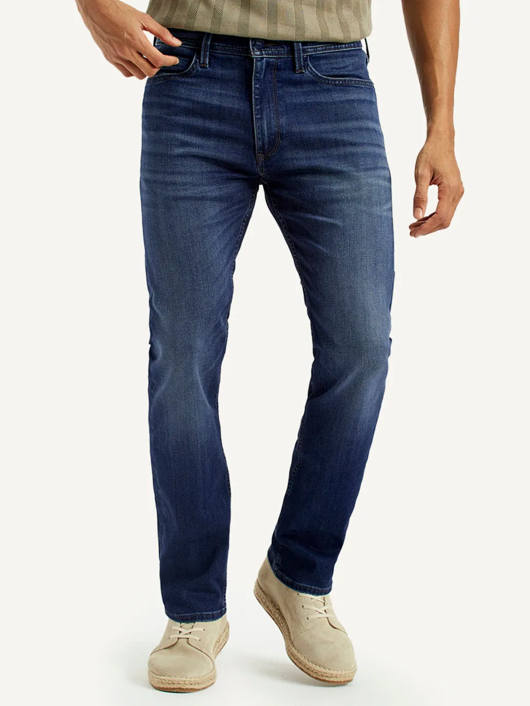 Family Style Elegant Evening Stroll Athlete Fit Men's Redloop 513 Light Indigo Slim Straight Fit Mid Rise Jeans