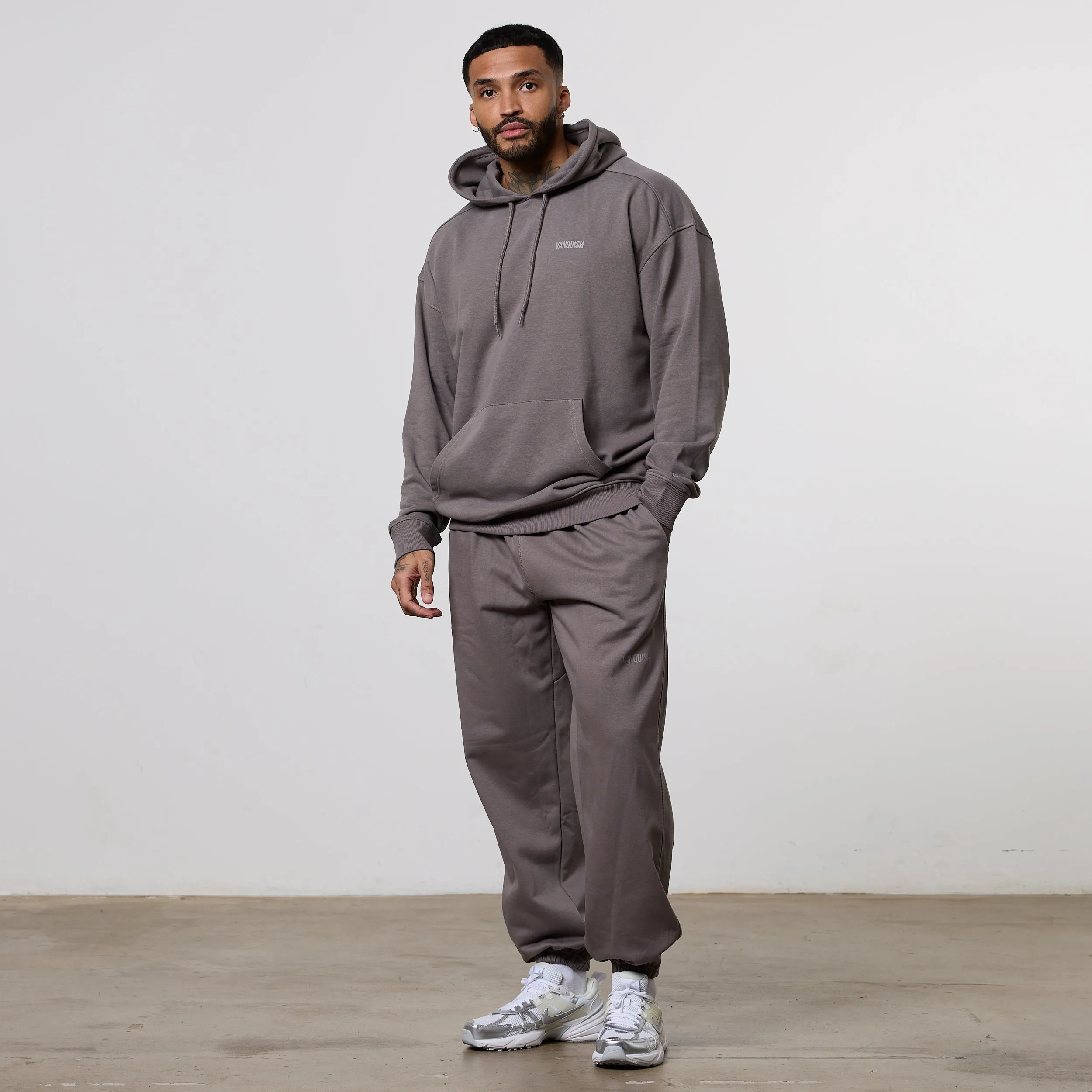 Vanquish Essential Mushroom Oversized Pullover Hoodie stage outfit Bilby like