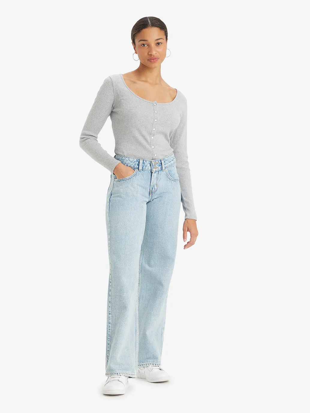 Women's Light Blue Loose Fit Low Rise Jeans City Approved Quick Matchup