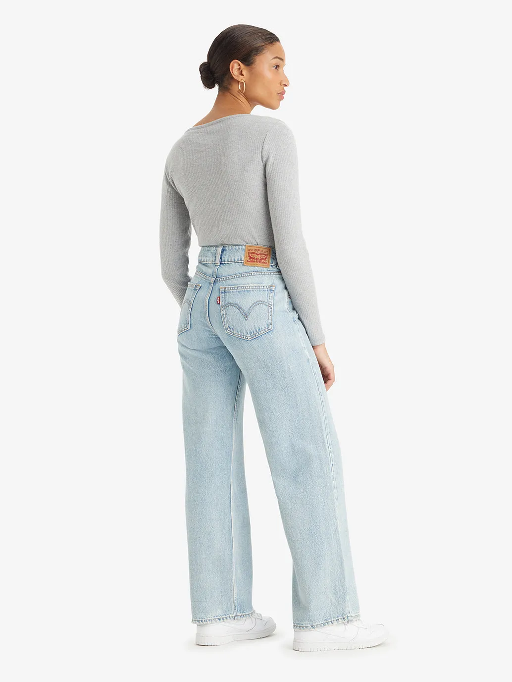 Staple Piece Weekender Wear Women's Light Blue Loose Fit Low Rise Jeans
