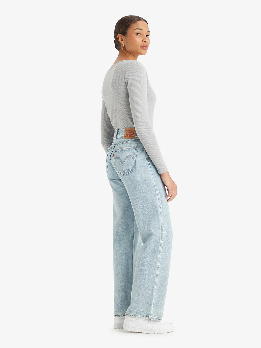 Women's Light Blue Loose Fit Low Rise Jeans Low Maintenance Denim Date Night Daily Wear