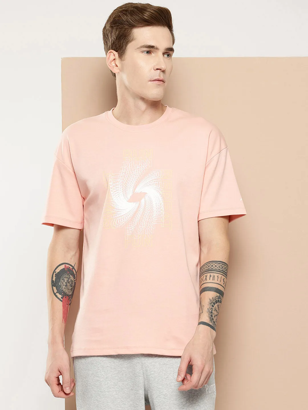 Alcis Men Typography Printed Sports T-shirt WaterRepellentFinish ComfortWaistband