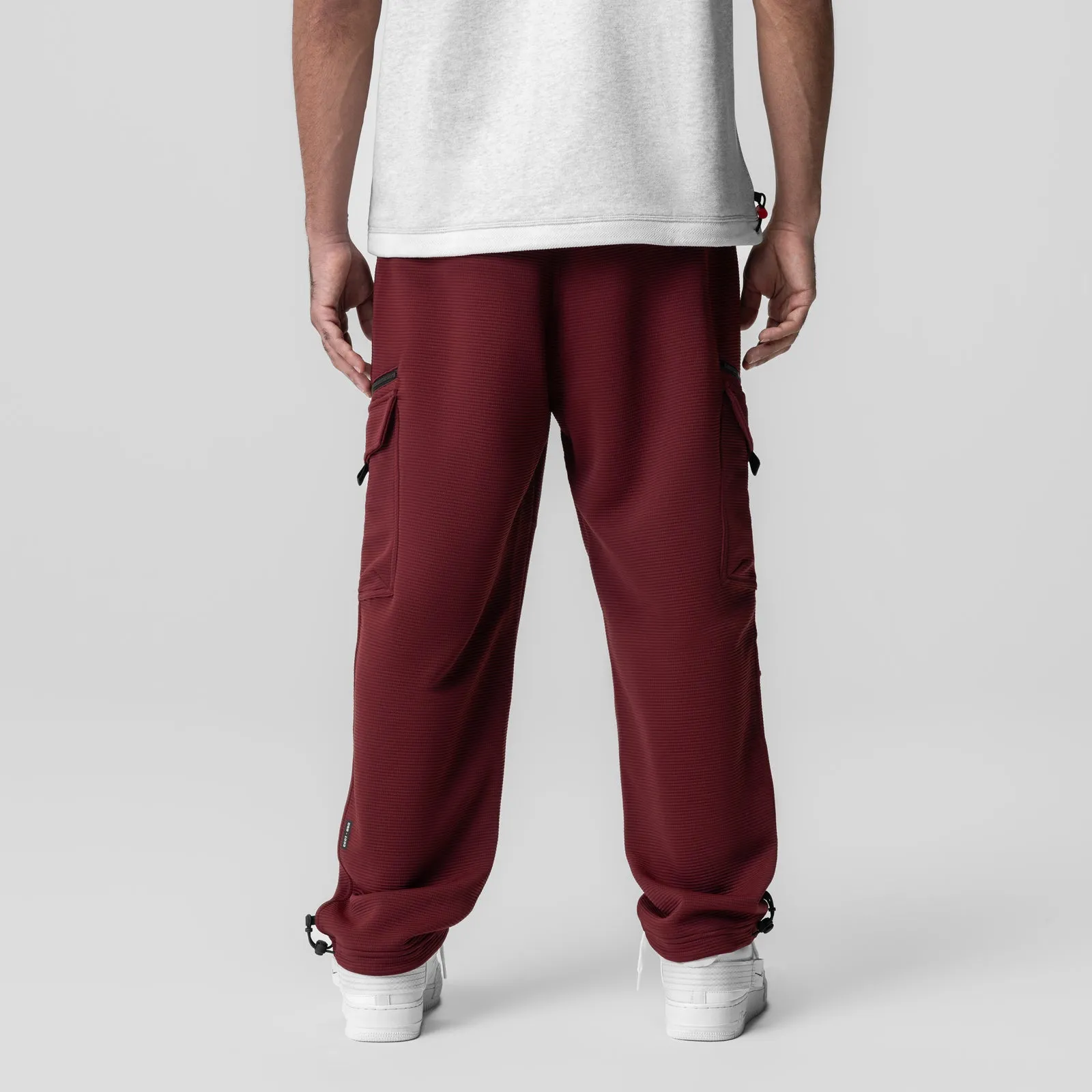 Breathable back panel 1033. Deltapeak? Cargo Cinch Jogger - Crimson