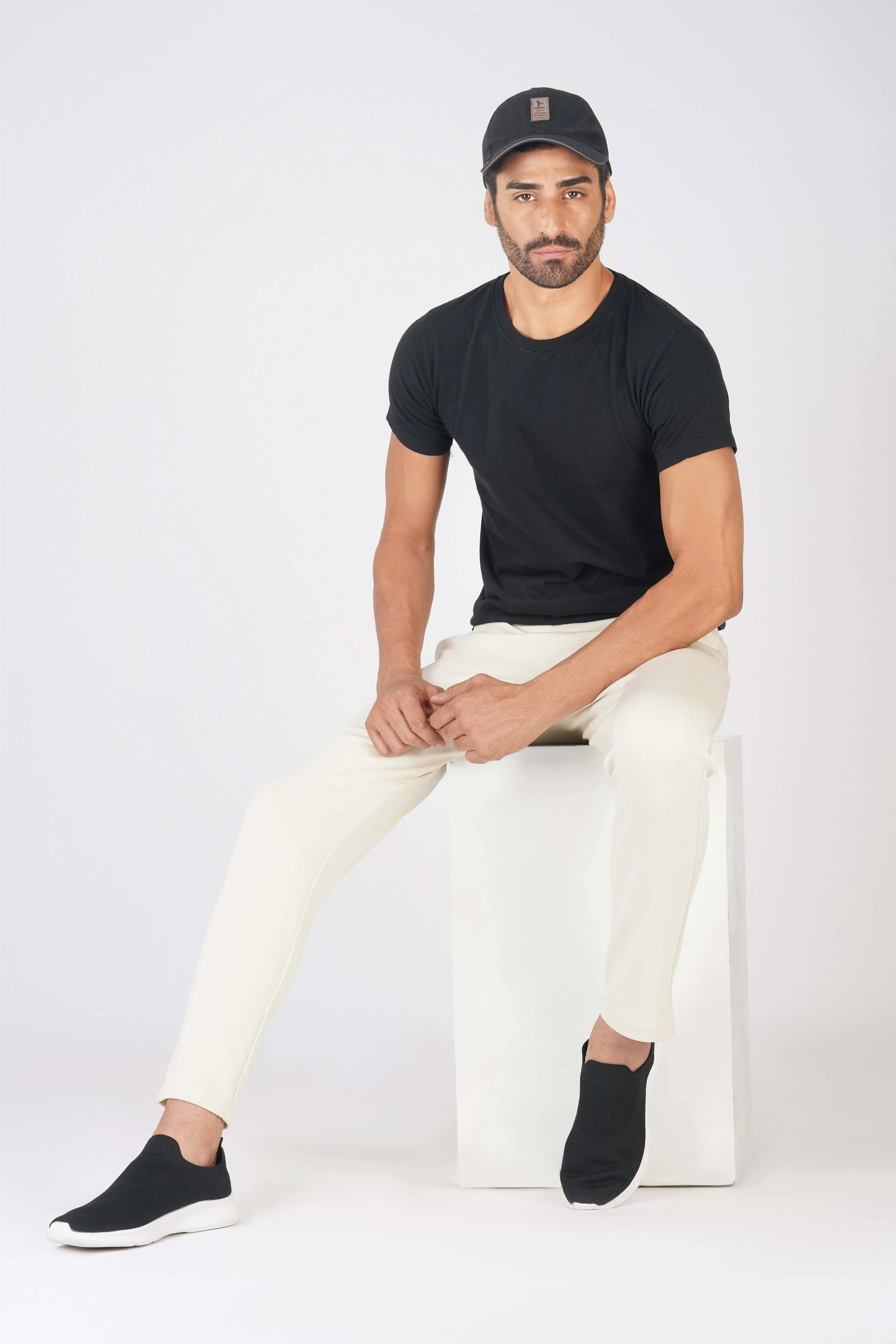 HypoallergenicMaterial Men Regular Fit Trackpant