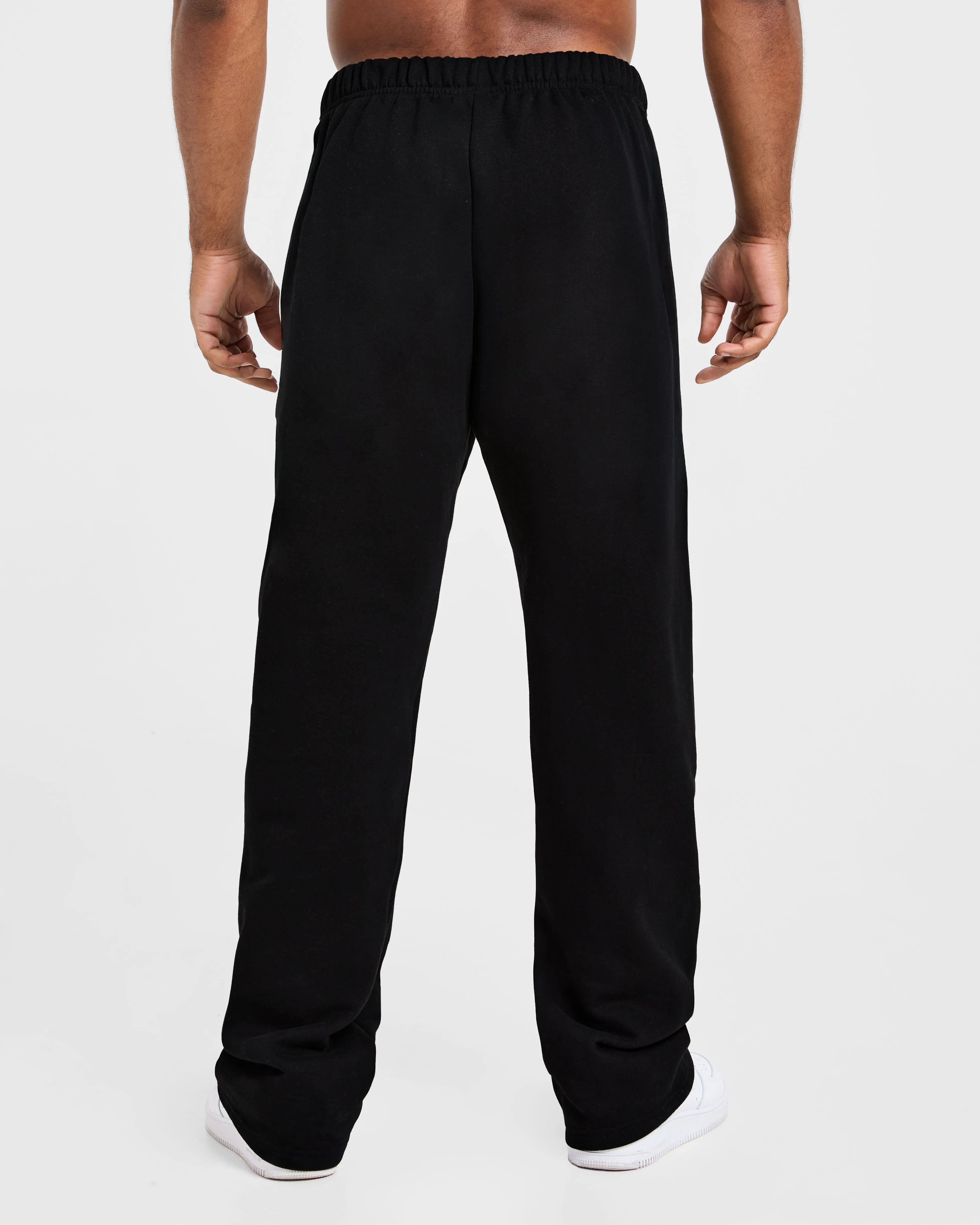 Essential Oversized Straight Leg Joggers - Black Minimal Look SeamlessPockets