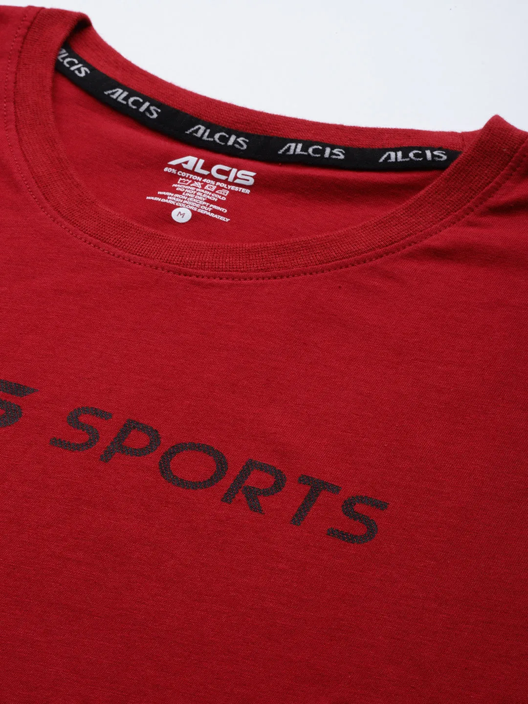 Alcis Men Typography Printed Slim Fit Sports T-shirt Modular Attachment System Global Cool